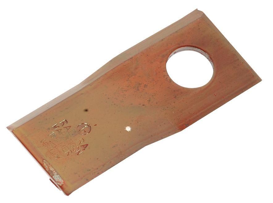AGRAM MOWER BLADE 105X48X4 �21 RH 105678