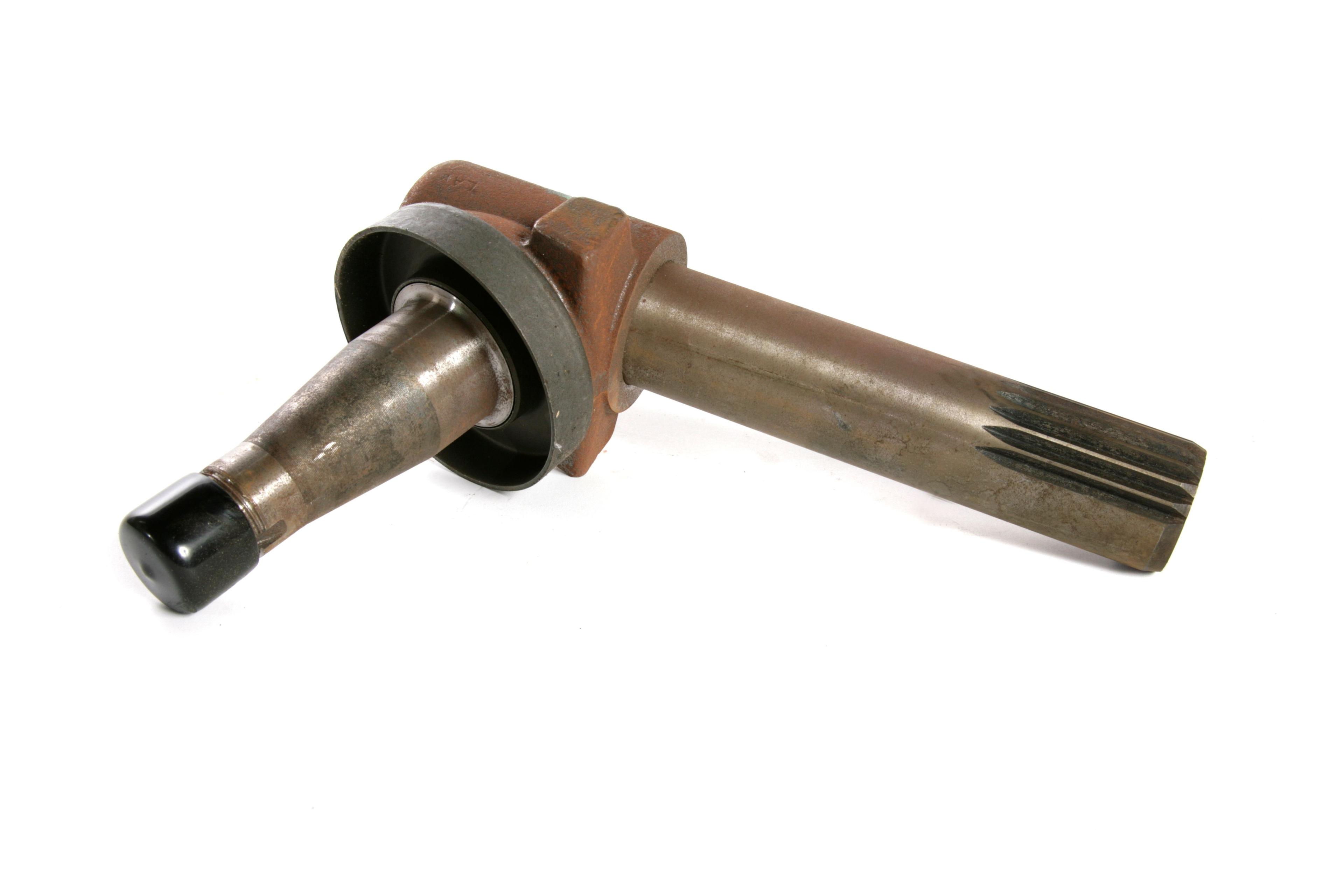 MASSEY FERGUSON TRACTOR SPINDLE (AGCO) 3808108M91