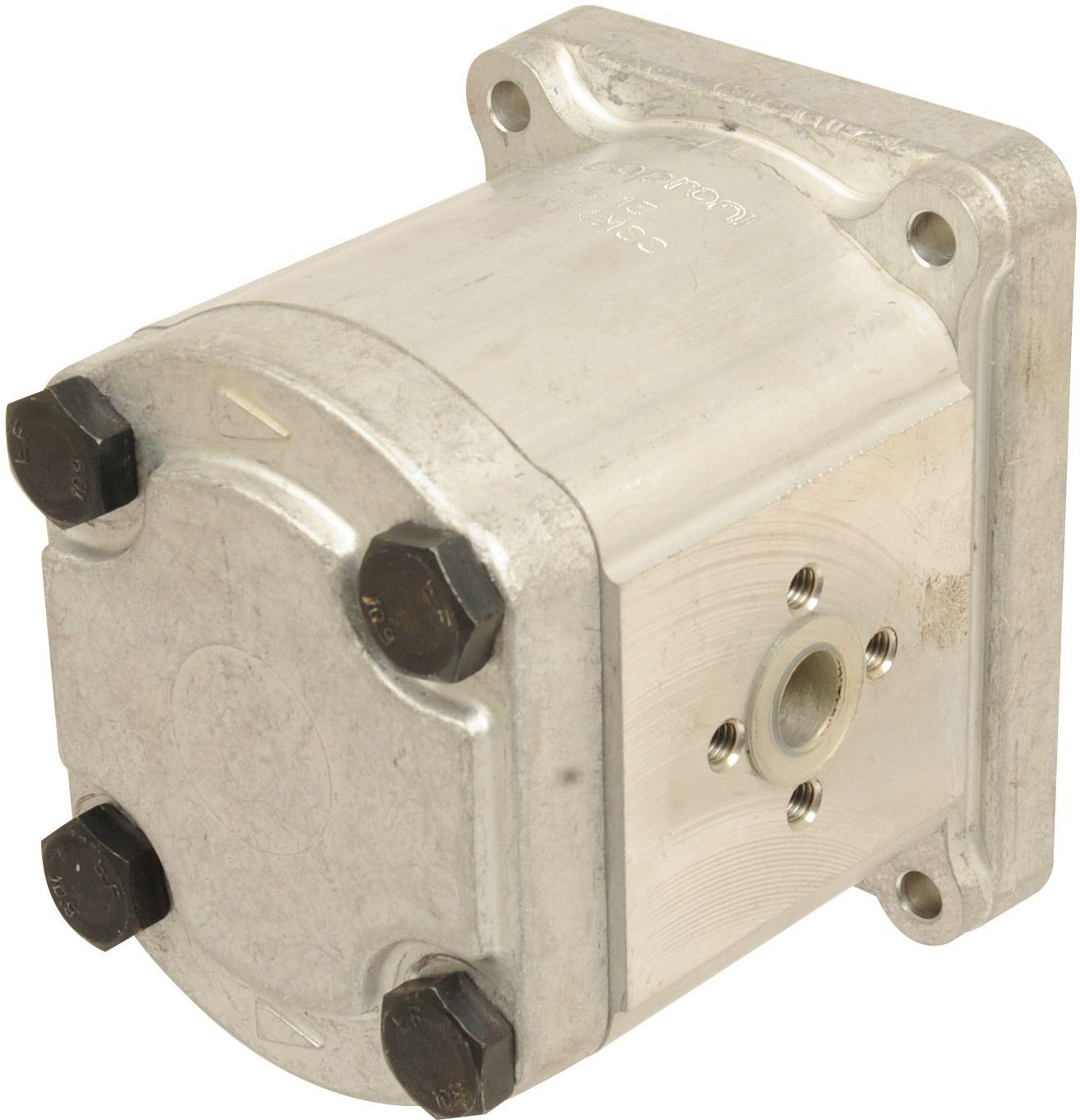 UNIVERSAL TRACTORS HYDRAULIC PUMP 62214