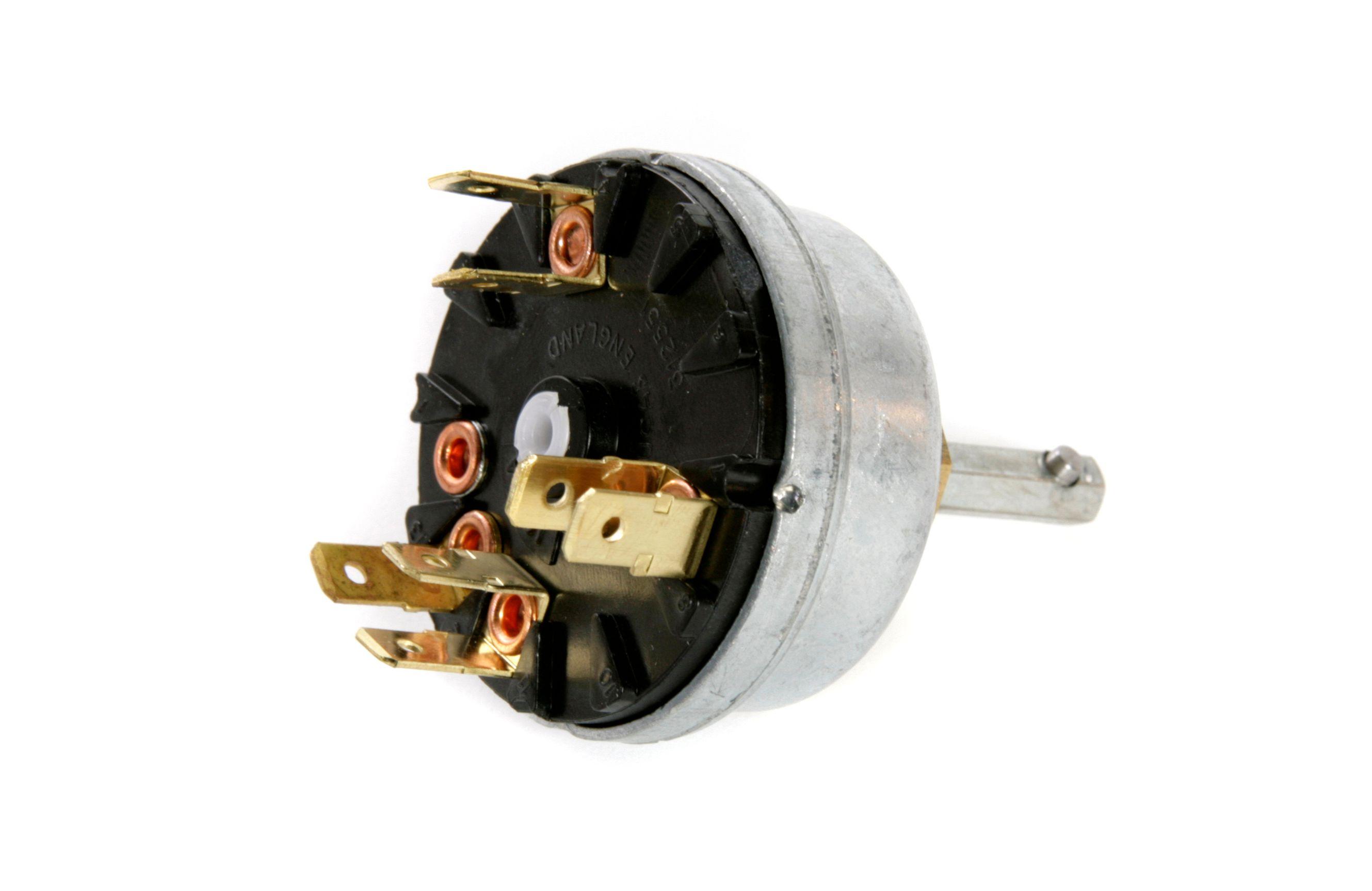 MASSEY FERGUSON TRACTOR SWITCH (AGCO) 882283M1