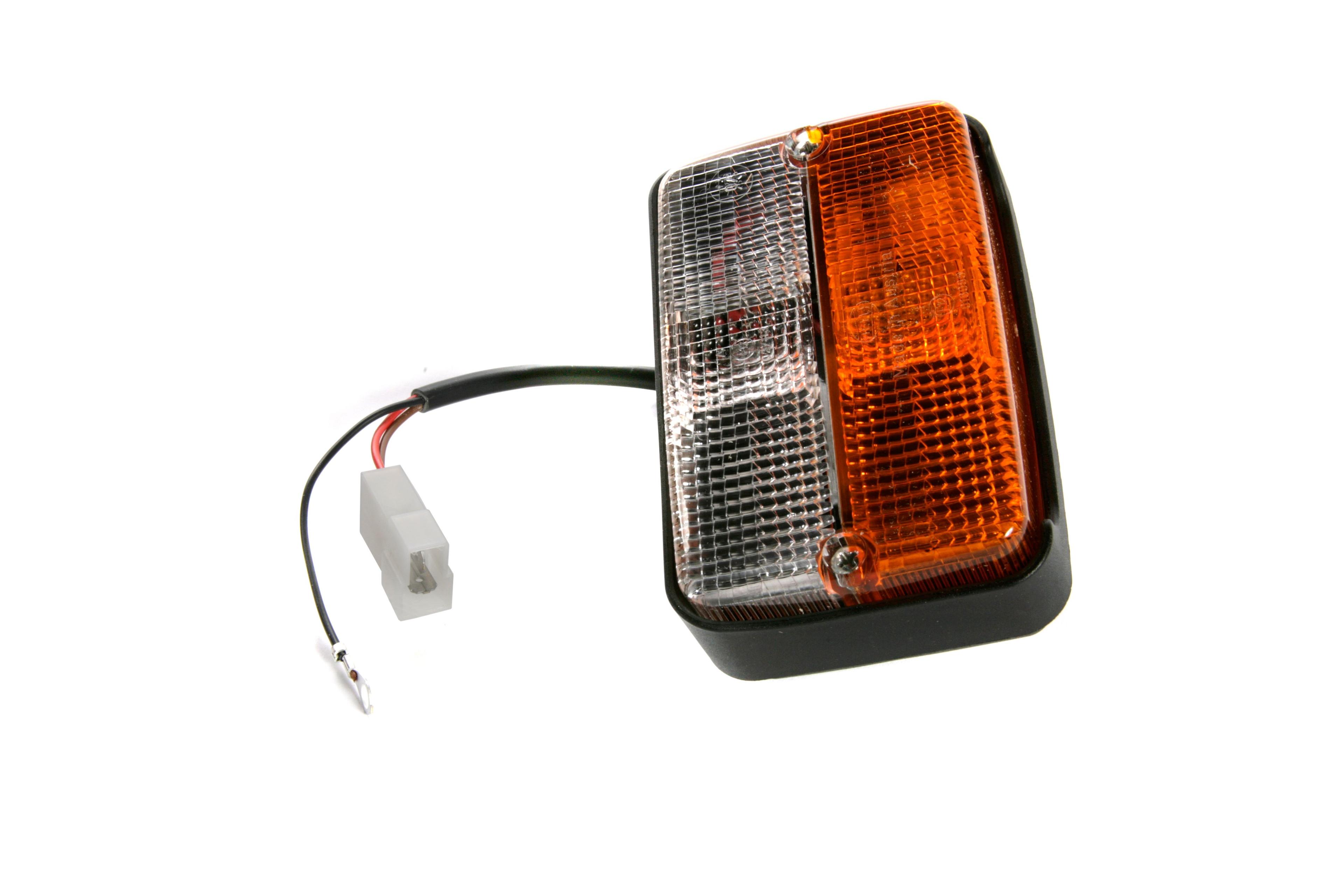 MASSEY FERGUSON TRACTOR LIGHT (AGCO) 3714184M92