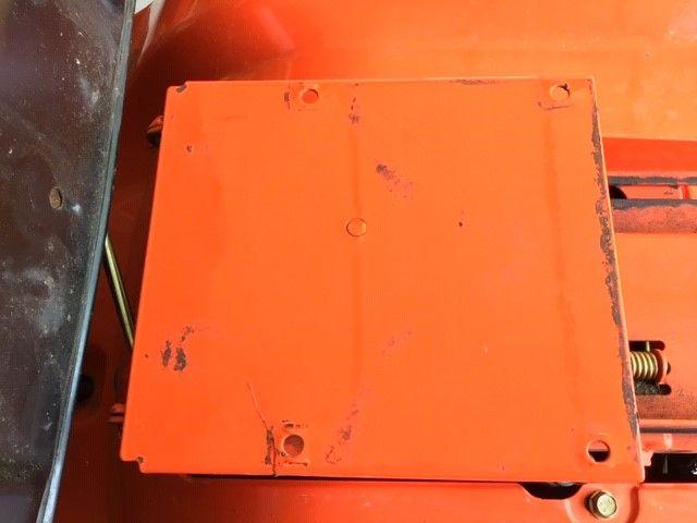 Kubota Ride on Mower GR2100-11 Metal Seat base plate