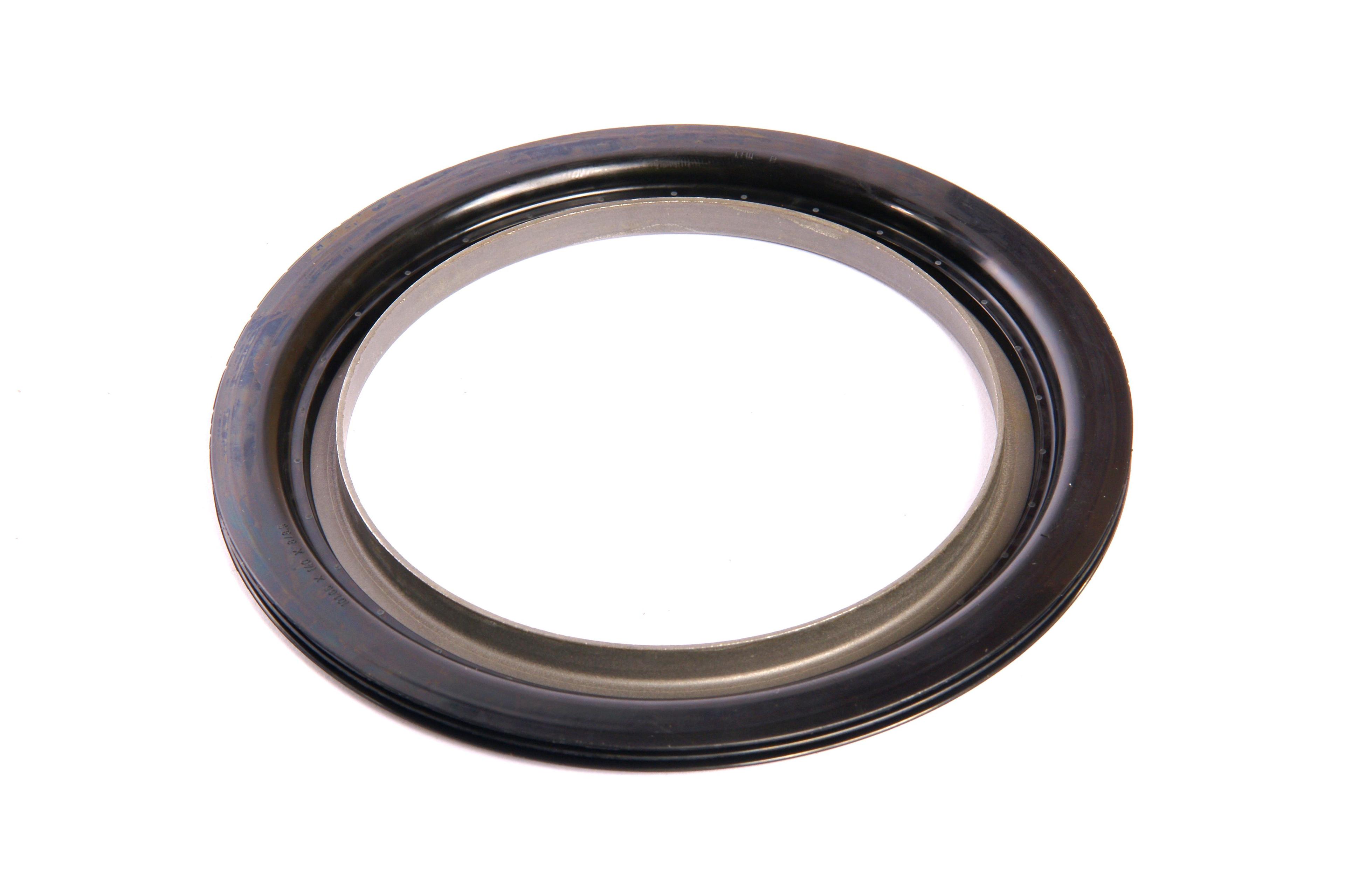 MASSEY FERGUSON TRACTOR OIL SEAL (AGCO) 3619135M1