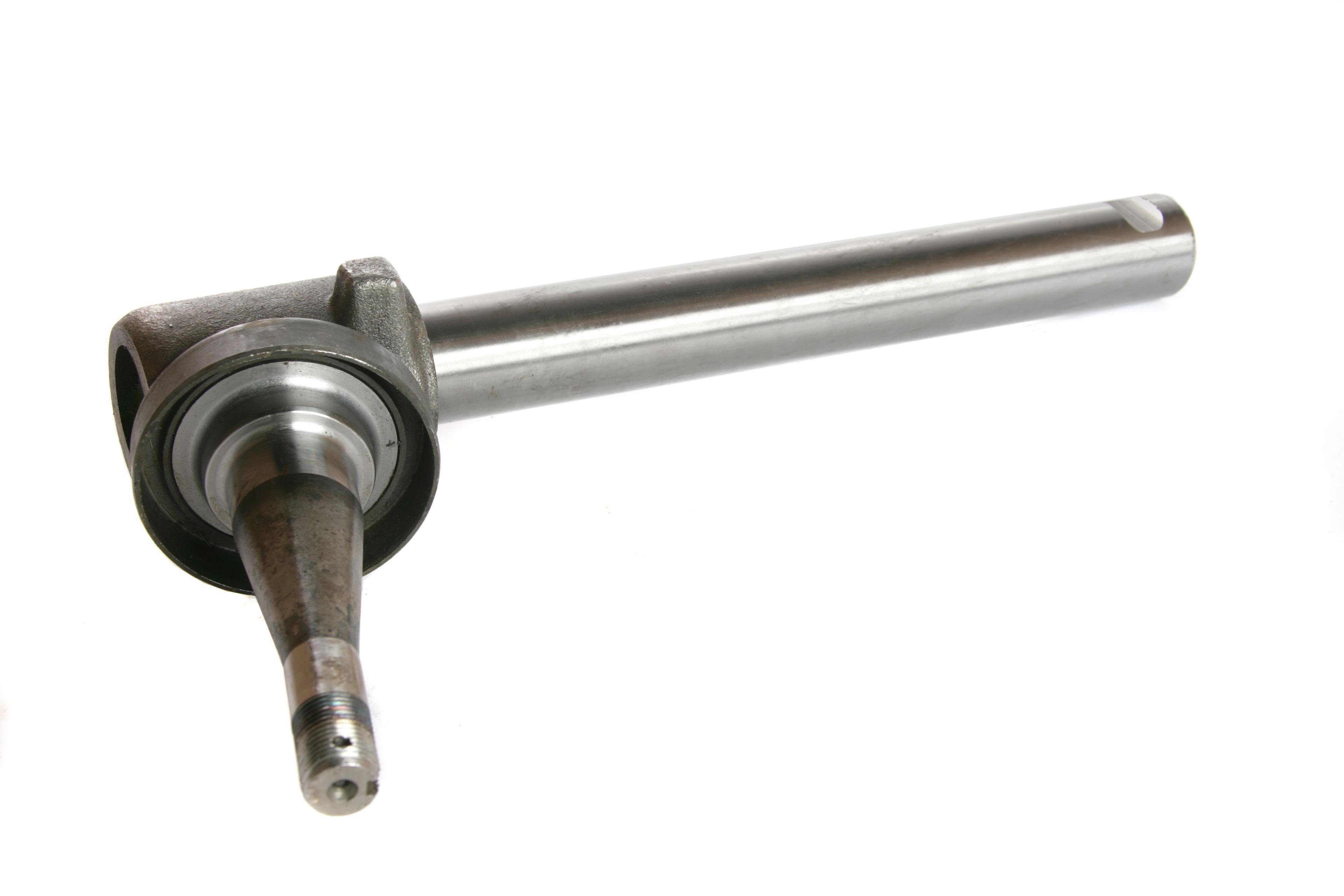 MASSEY FERGUSON TRACTOR STEERING SPINDLE (AGCO) 1694234M91