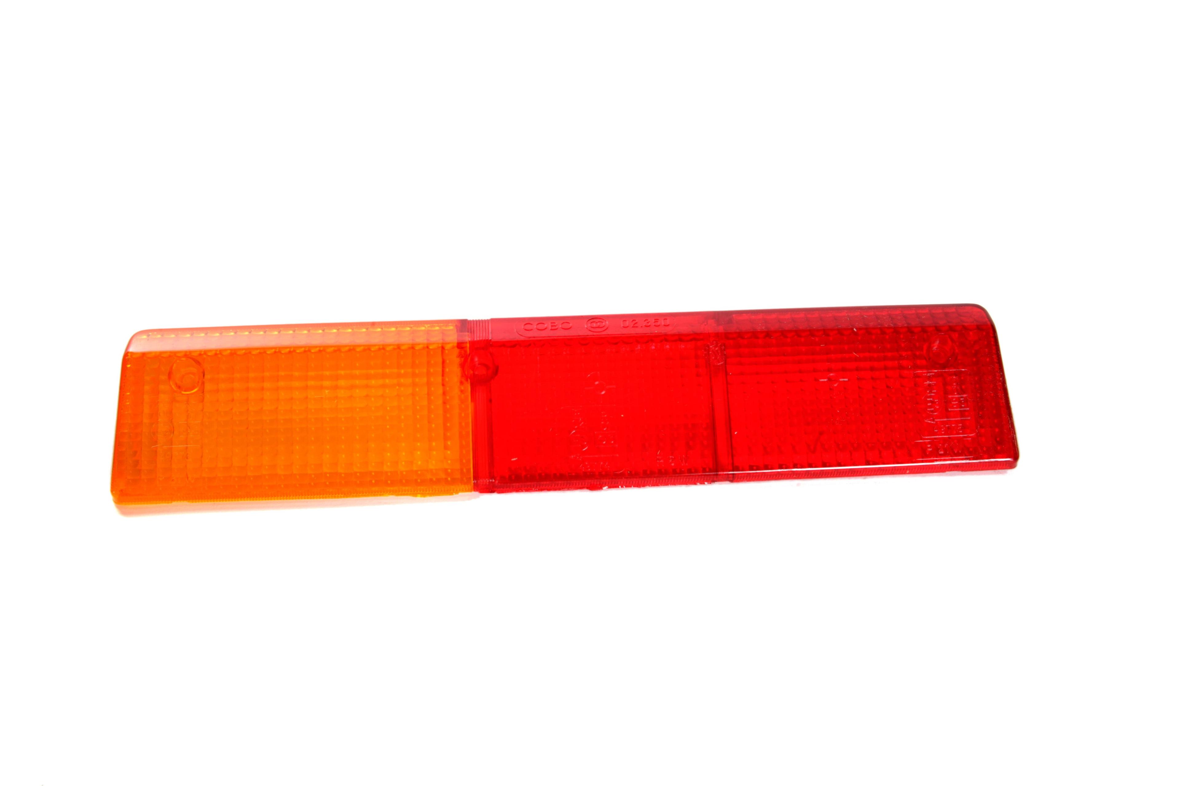 MASSEY FERGUSON TRACTOR LENS (AGCO) 1426607M1