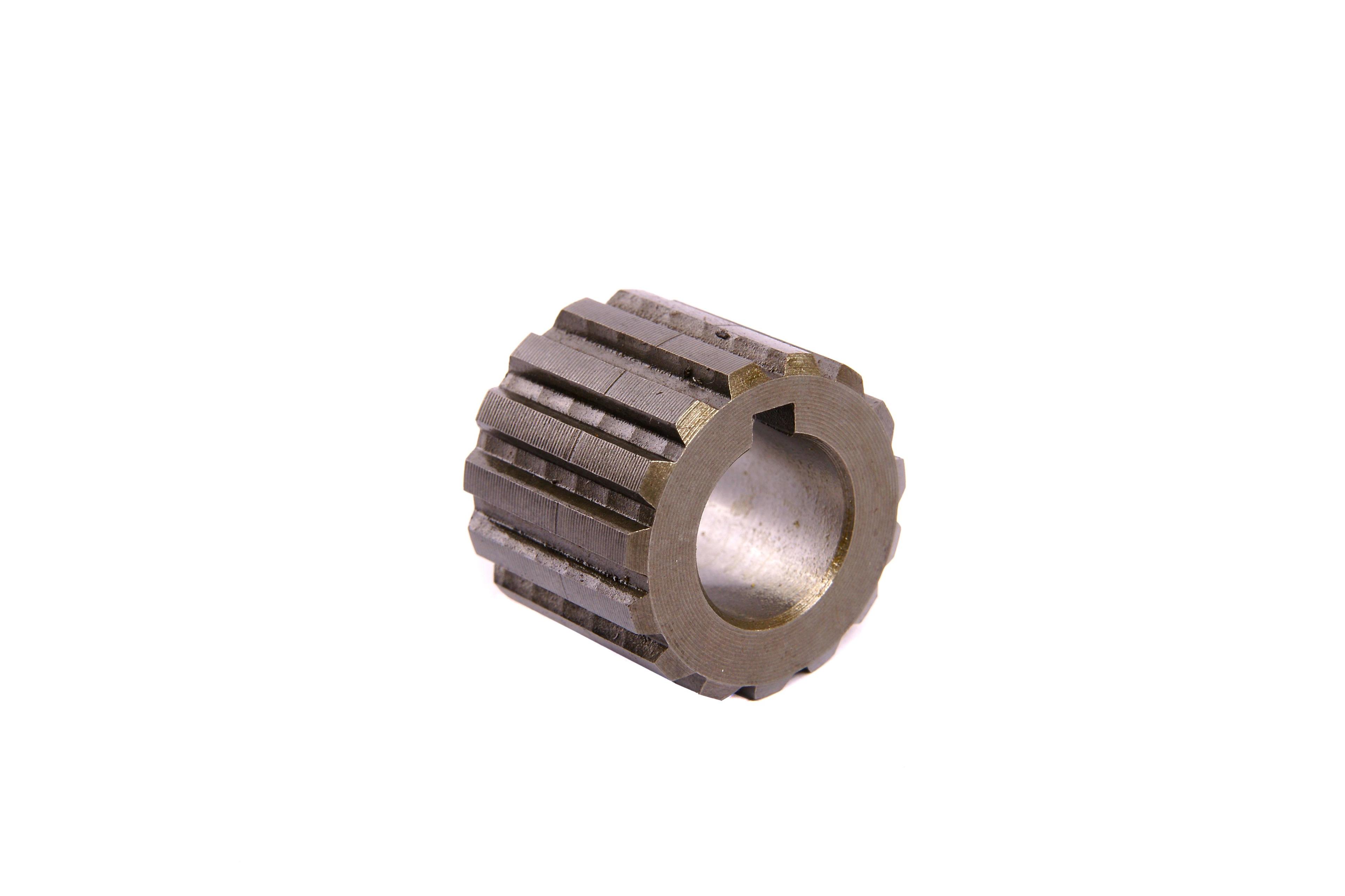 MASSEY FERGUSON TRACTOR PINION (AGCO) 1425170M1