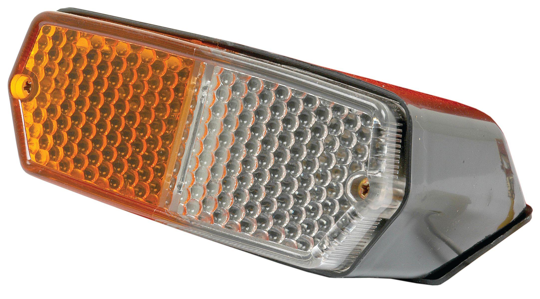 UNIVERSAL TRACTORS LIGHT-FRONT-RH 62455