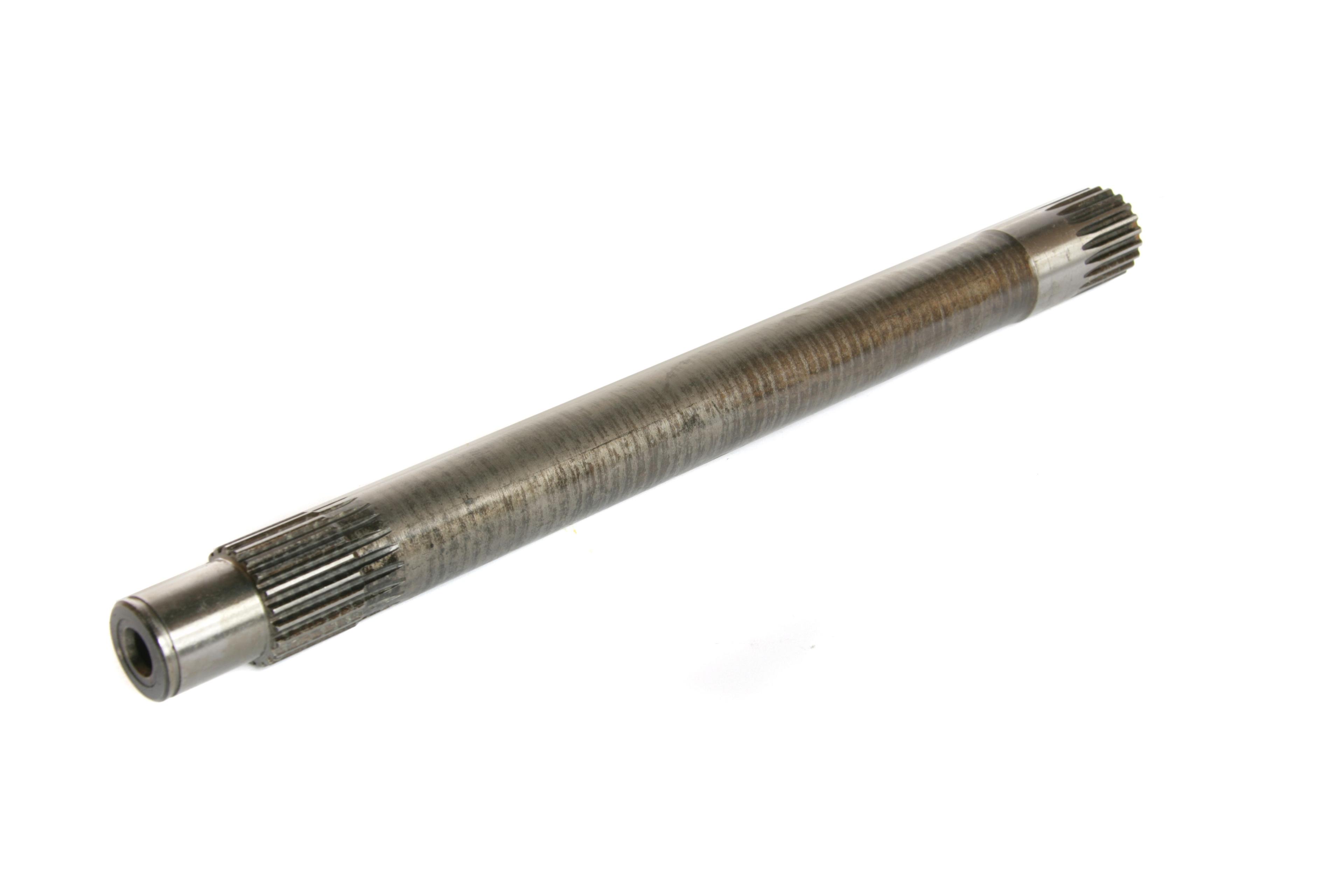 MASSEY FERGUSON TRACTOR SHAFT (AGCO) 1868533M1