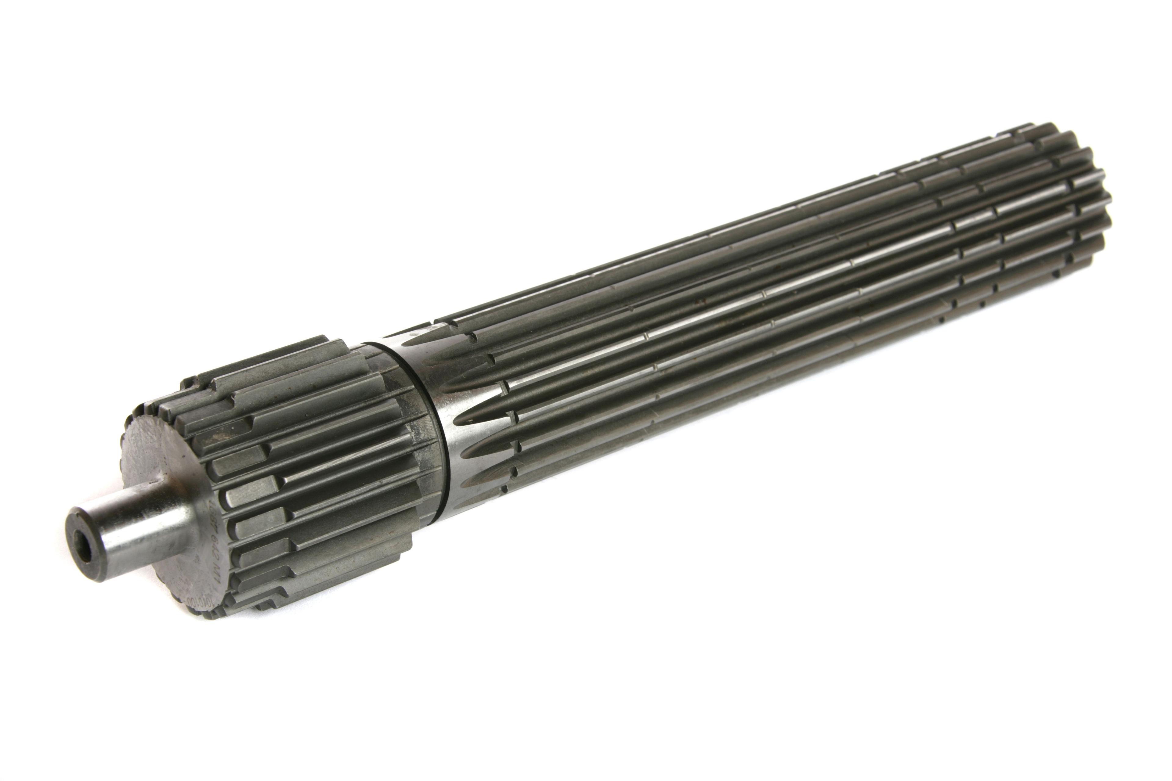 MASSEY FERGUSON TRACTOR SHAFT (AGCO) 1687642M1