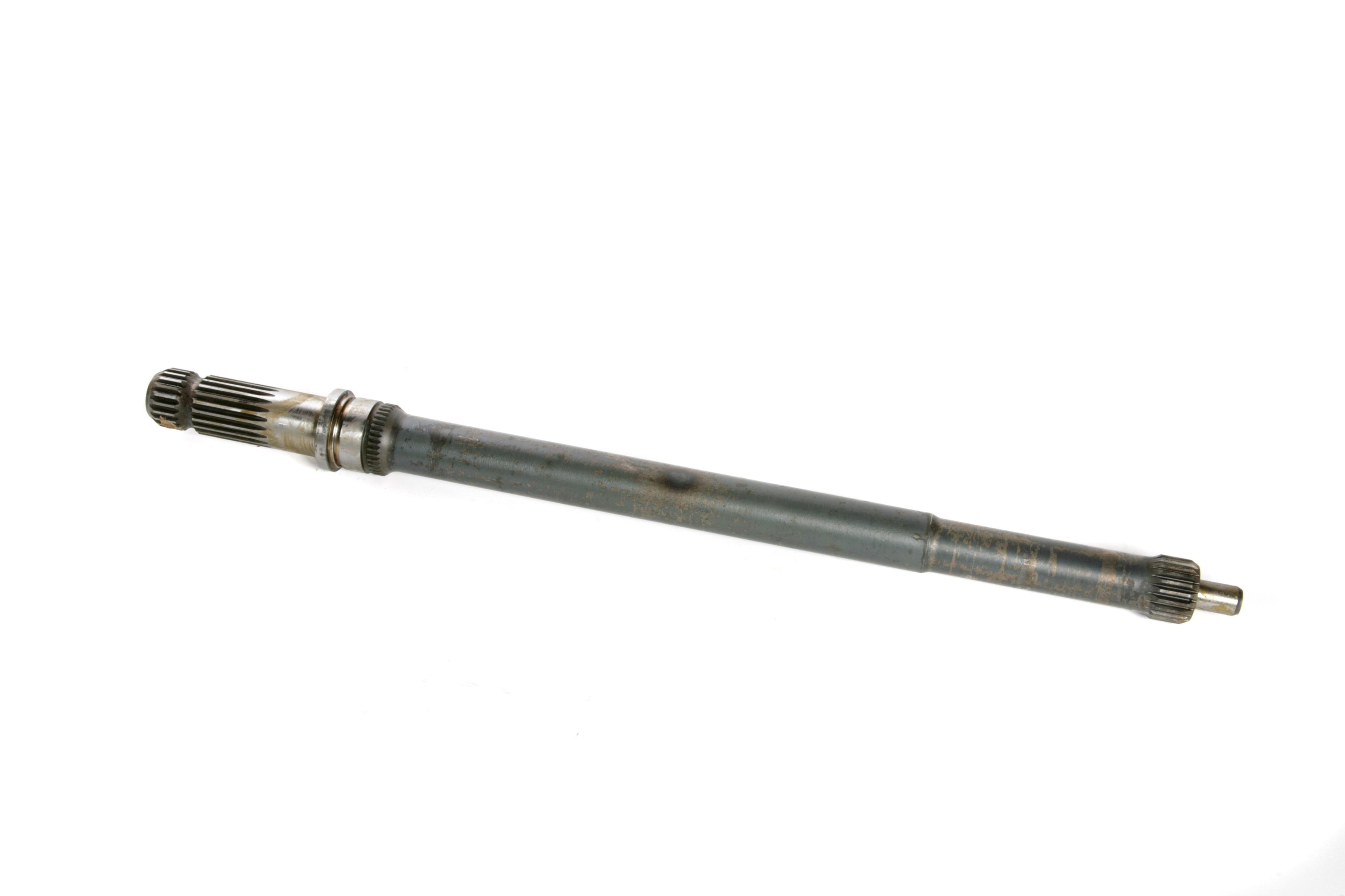 MASSEY FERGUSON TRACTOR SHAFT (AGCO) 3610936M2