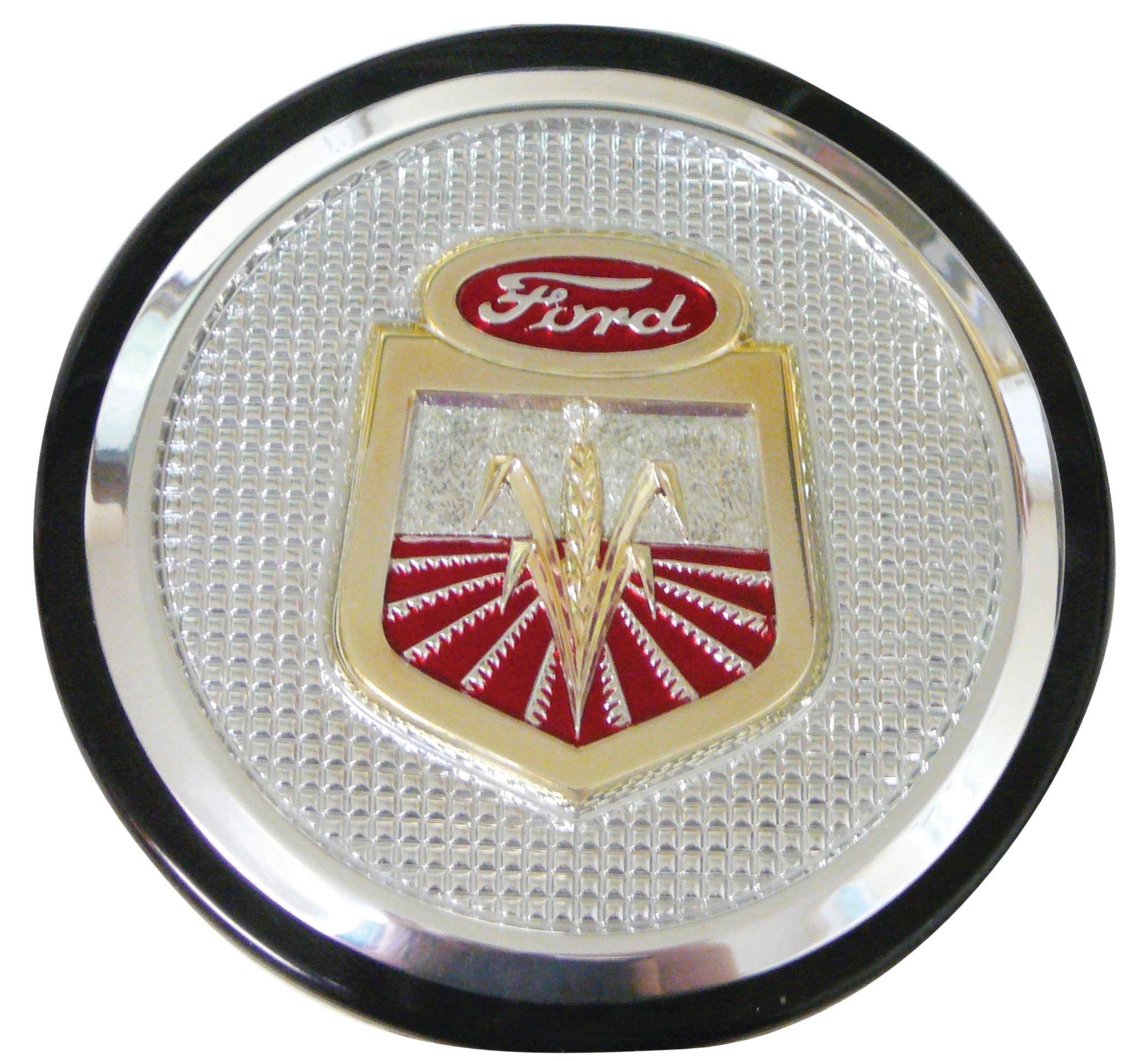 FORD NEW HOLLAND HOOD EMBLEM 67248