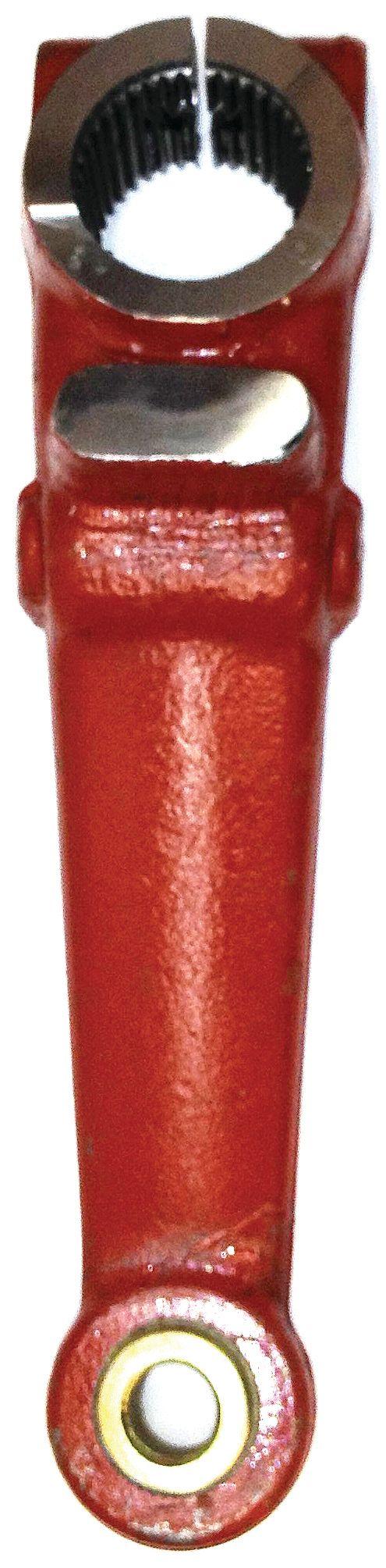 UNIVERSAL TRACTORS LIFT ARM (LH) 67285