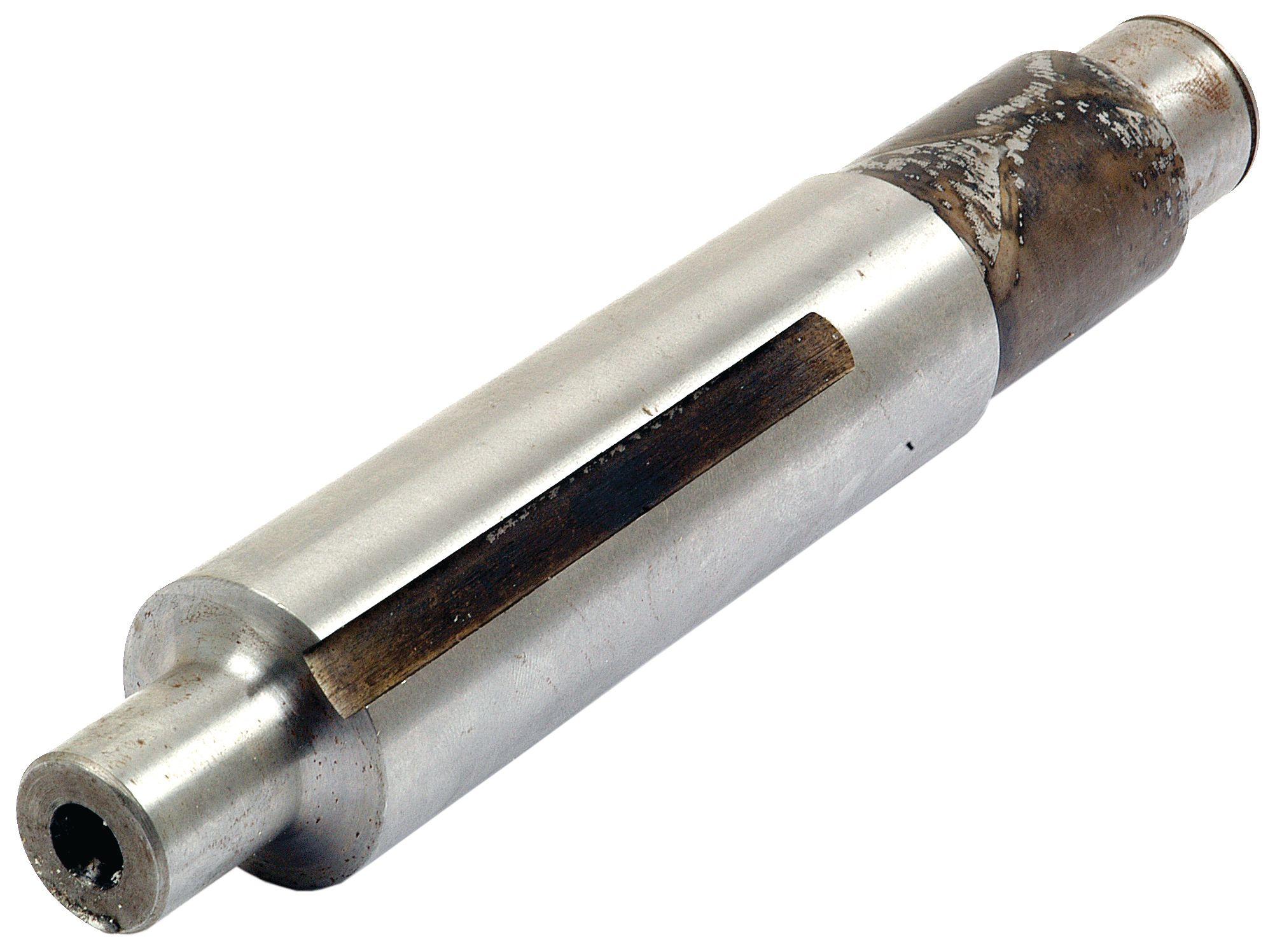 FORD NEW HOLLAND SHAFT-REVERSE GEAR 61942
