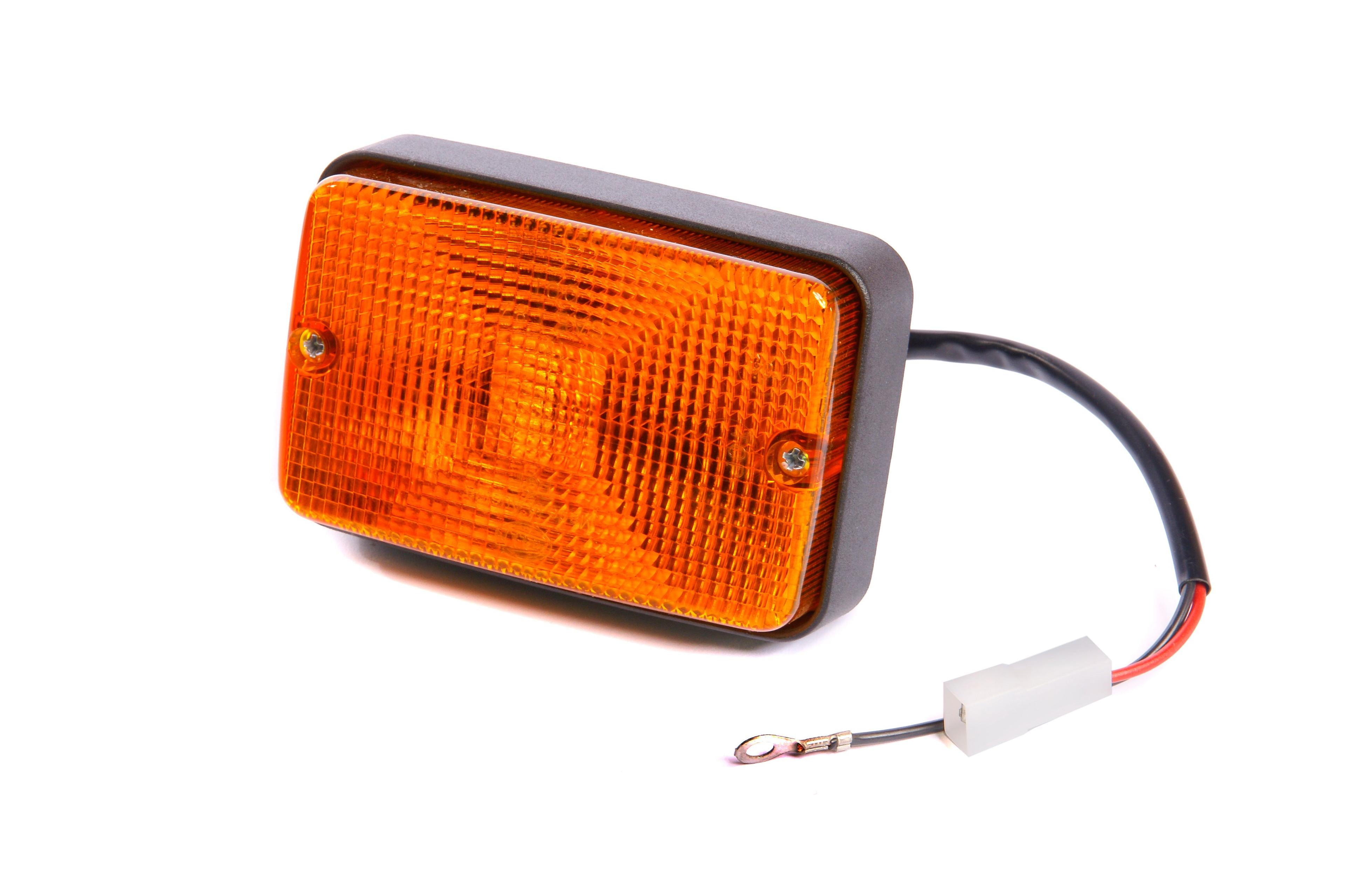 MASSEY FERGUSON TRACTOR LIGHT (AGCO) 3714185M91
