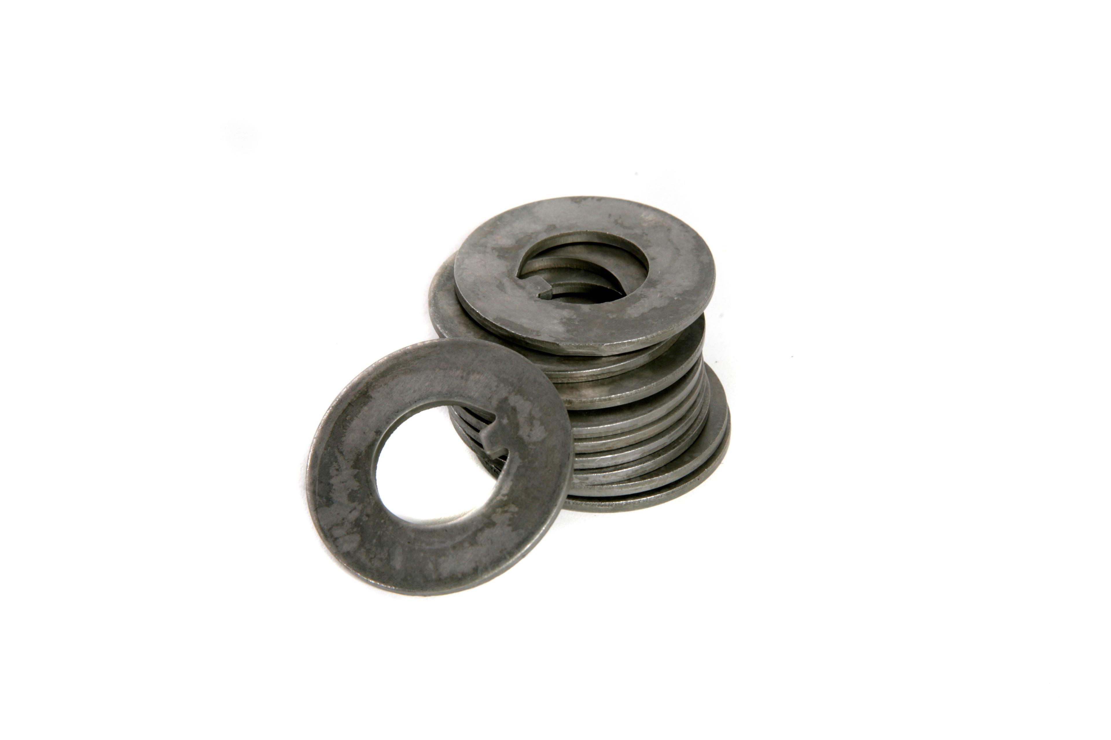 MASSEY FERGUSON TRACTOR WASHER (AGCO) 180010M1