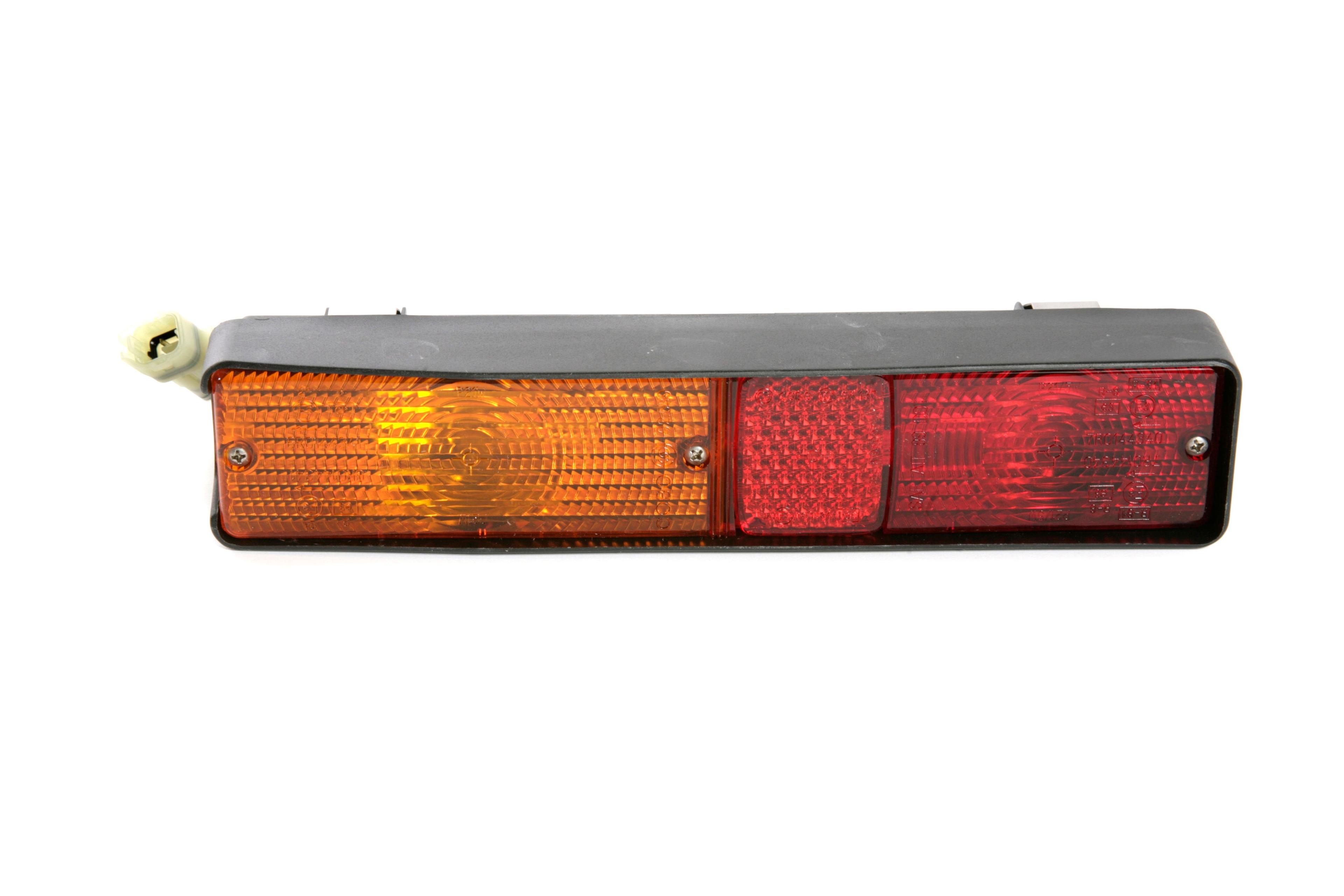 MASSEY FERGUSON TRACTOR REAR LIGHT (AGCO) 3808994M91