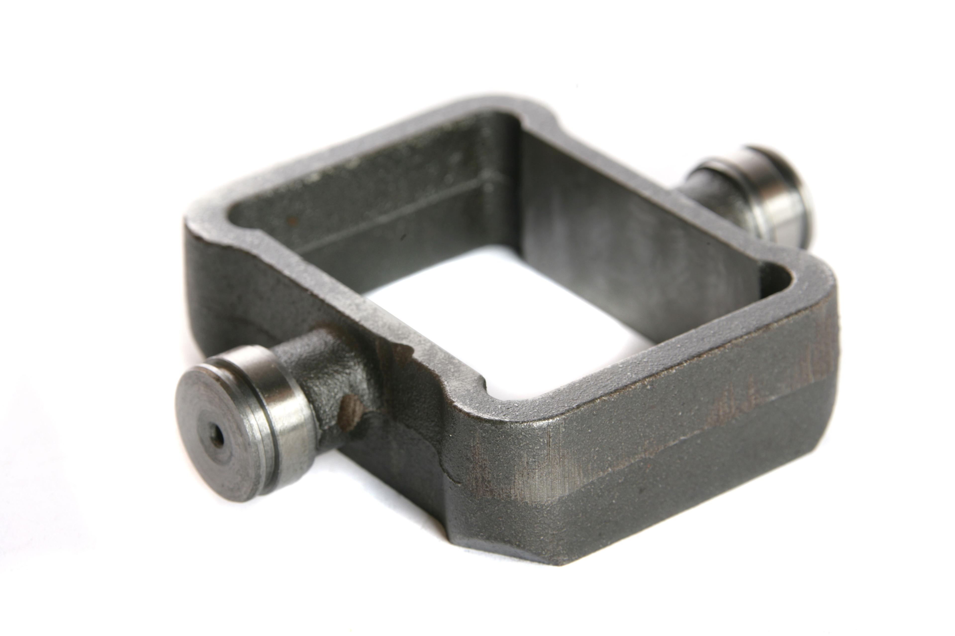 MASSEY FERGUSON TRACTOR PISTON (AGCO) 1860038M1