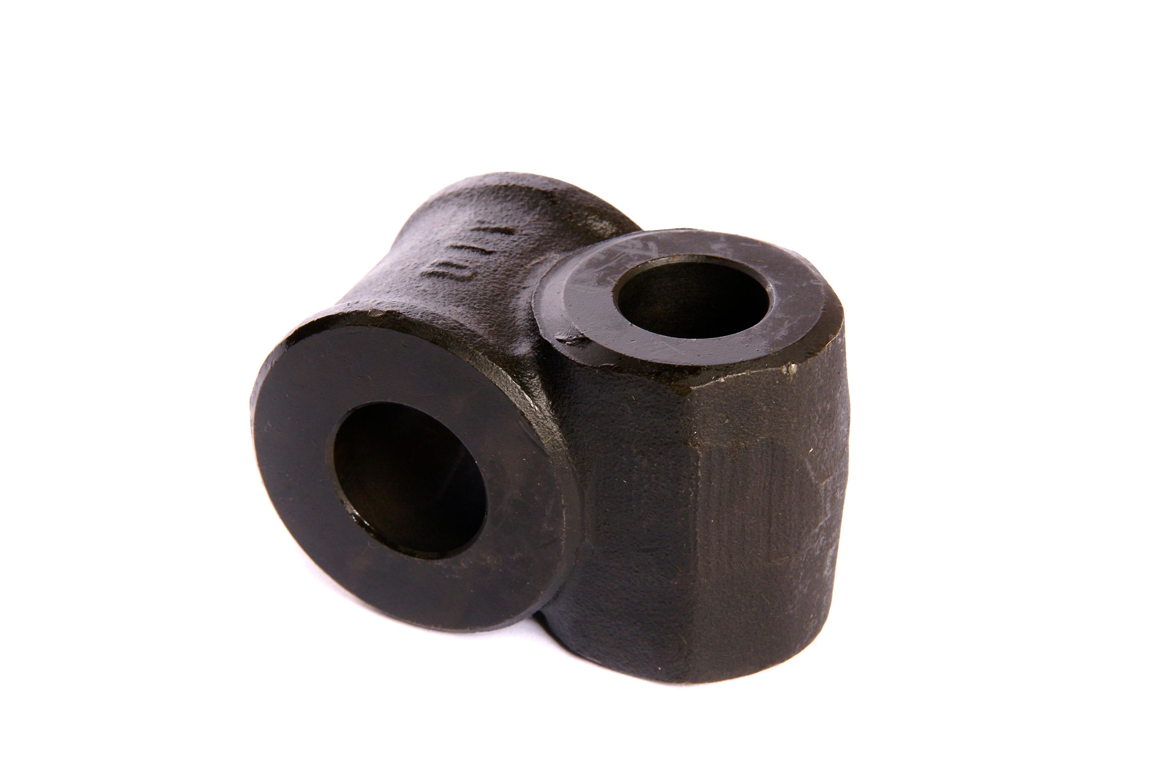 MASSEY FERGUSON TRACTOR KNUCKLE (AGCO) 897653M2