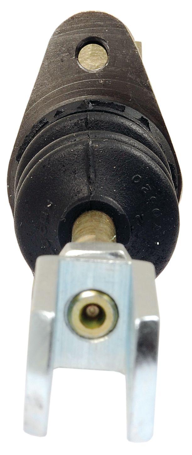 CASE IH CLUTCH MASTER CYLINDER 102610