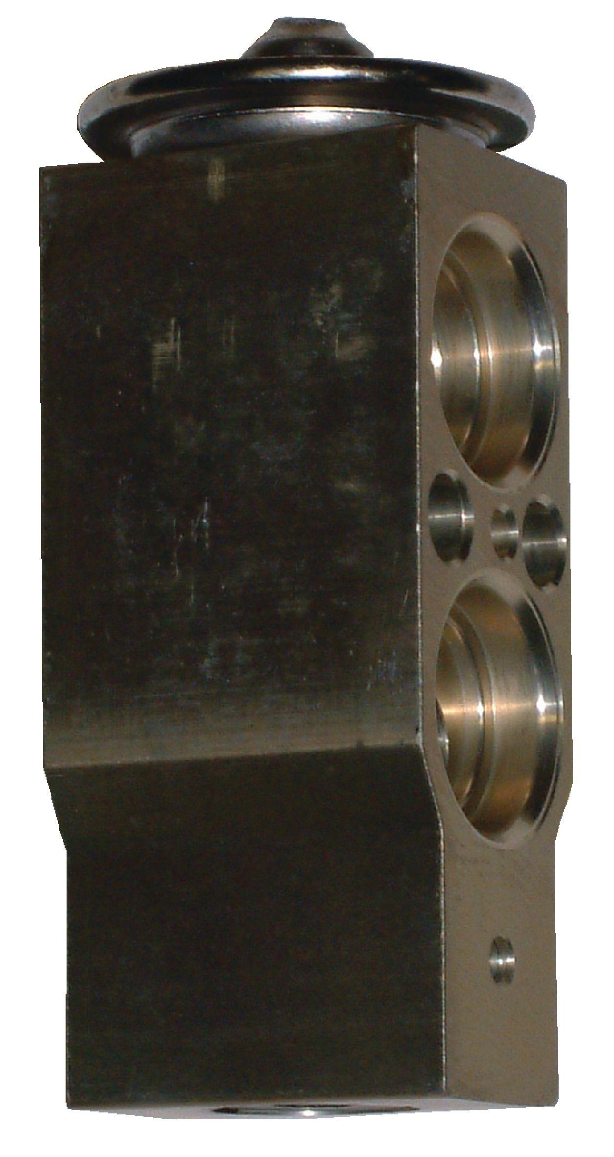 KUBOTA EXP.VALVE-FLANGE TYPE A/C 106796