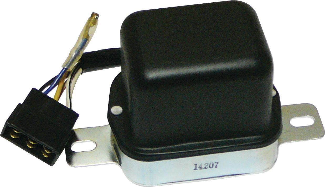 FORD NEW HOLLAND VOLTAGE REGULATOR 70585