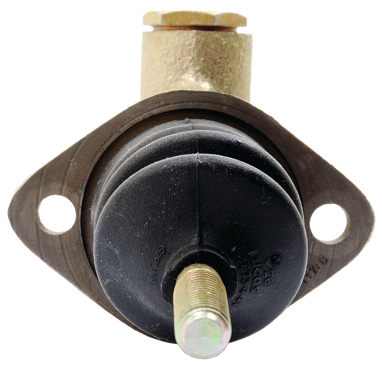 AGCO BRAKE MASTER CYLINDER 102604