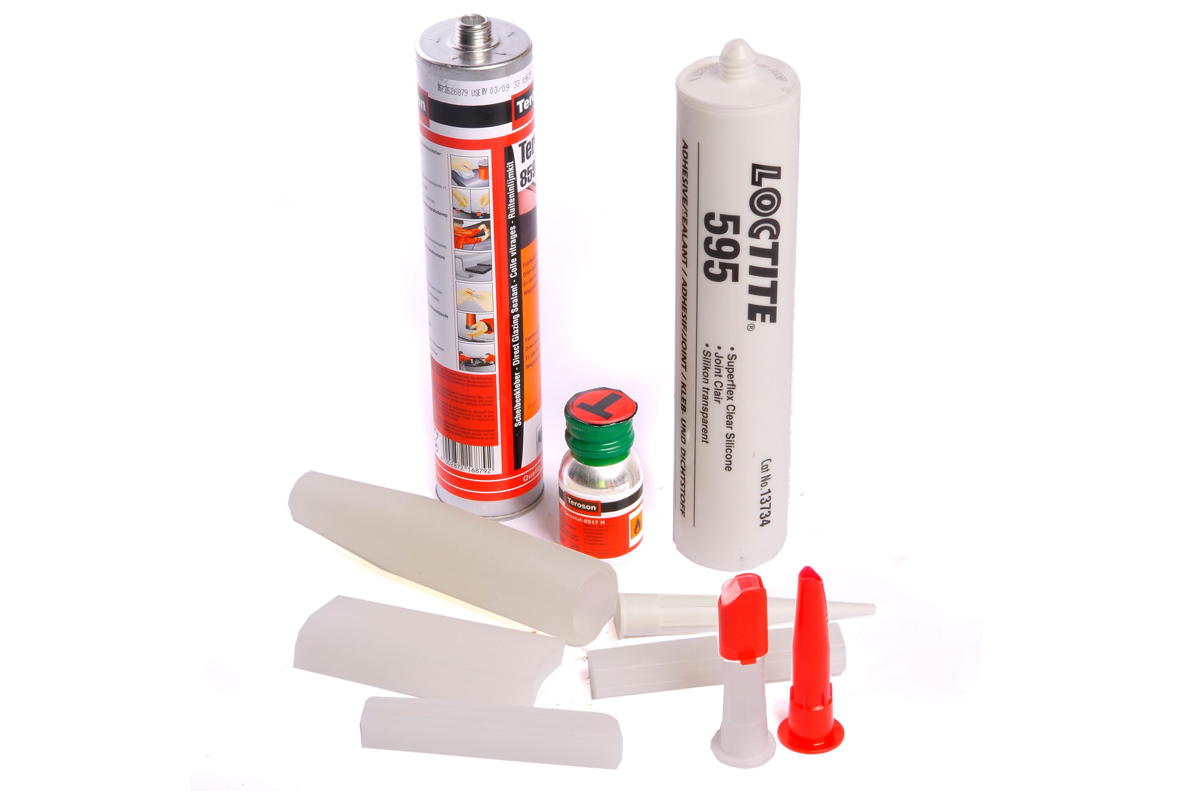 MASSEY FERGUSON TRACTOR GLAZING KIT (AGCO) 3902373M93