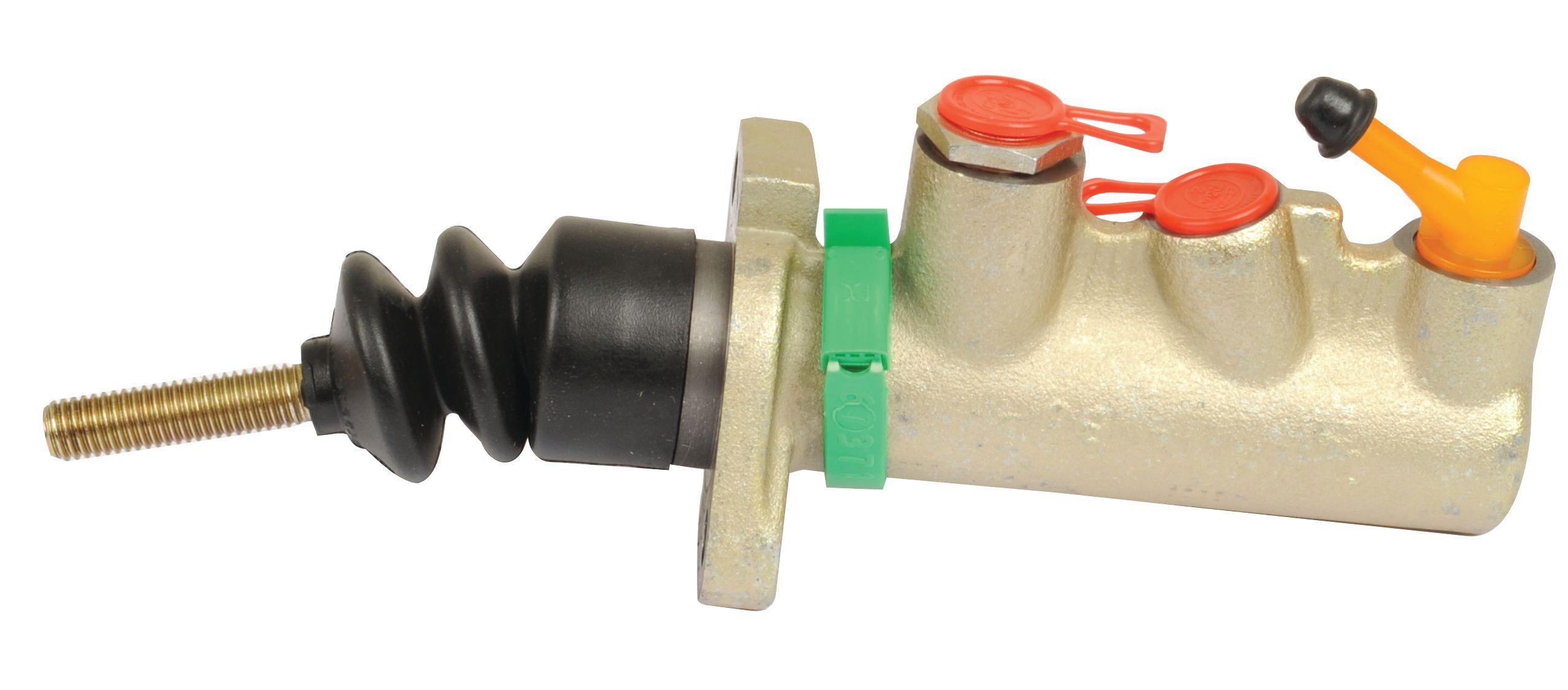 CASE IH MASTER CYLINDER 38229