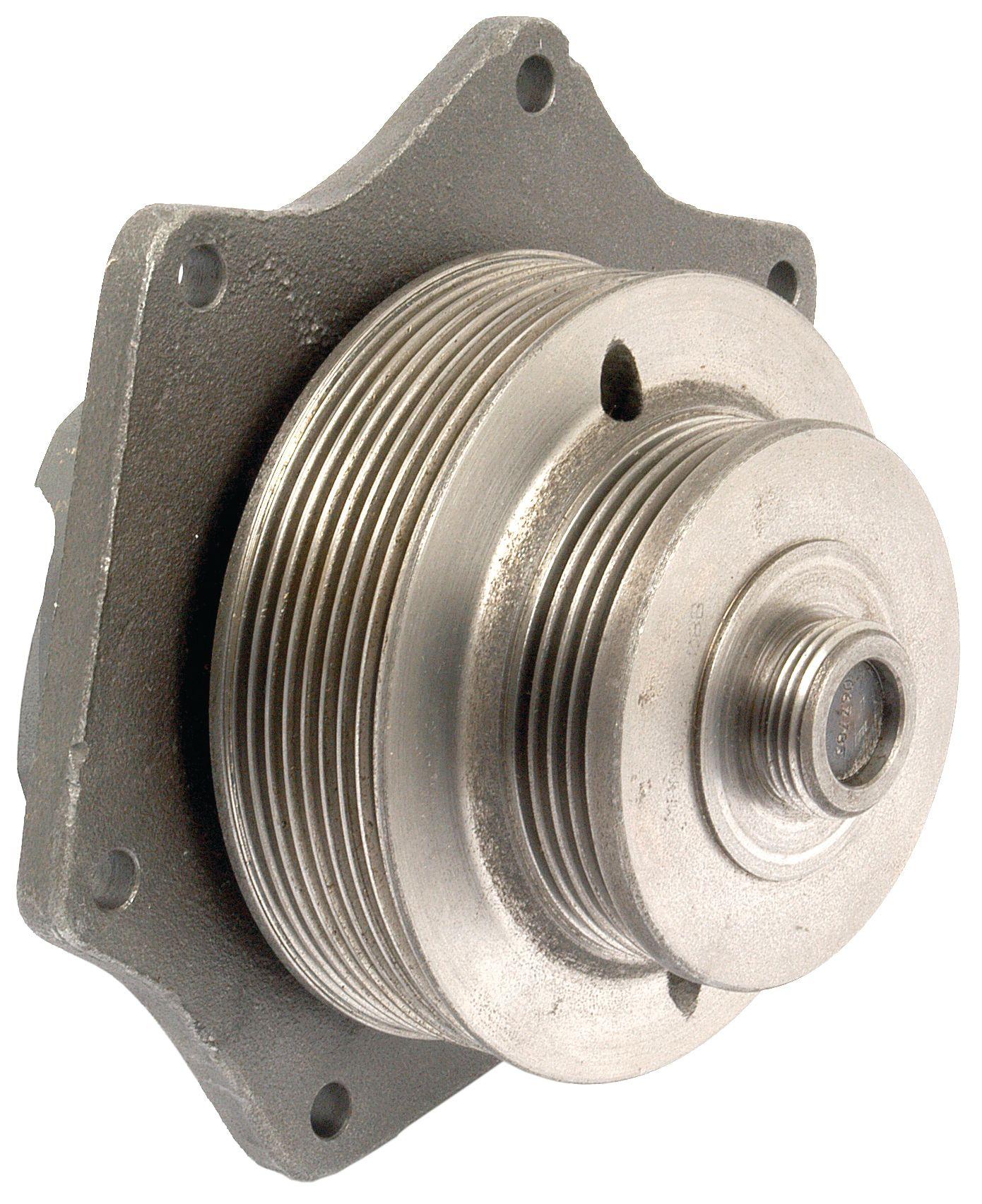 CASE IH WATERPUMP 67895