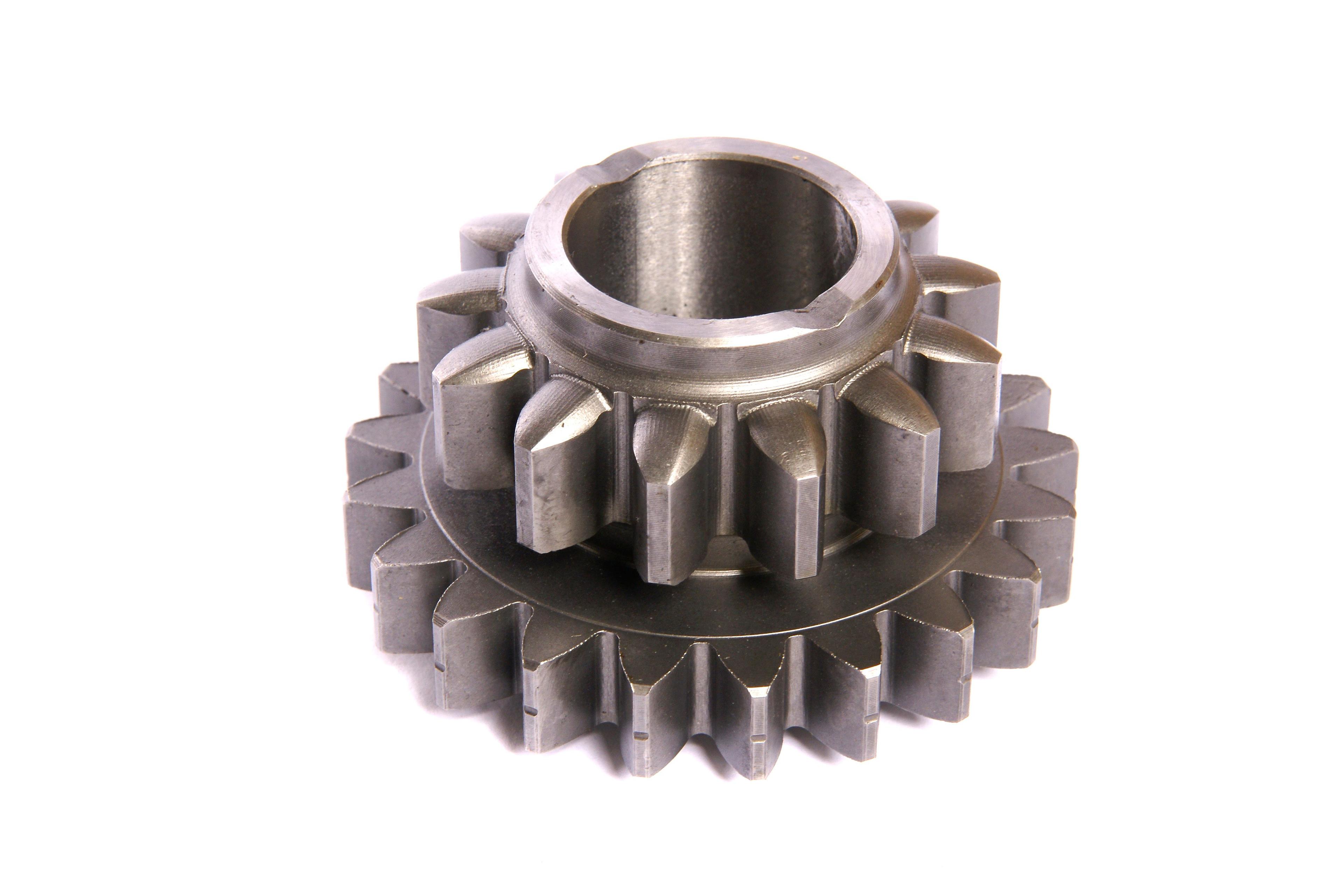 MASSEY FERGUSON TRACTOR GEAR (AGCO) 1867274M1