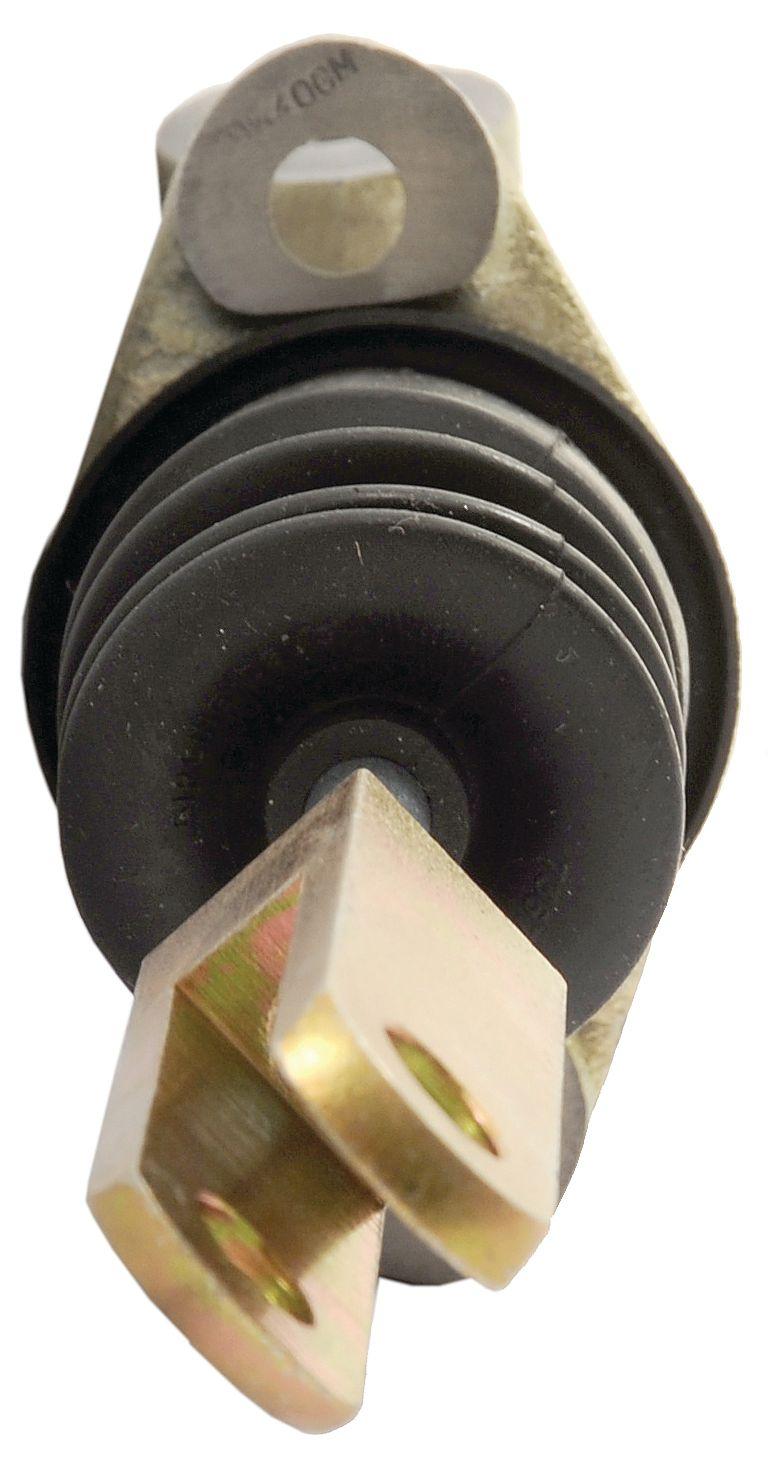 JCB MASTER CYLINDER 102625