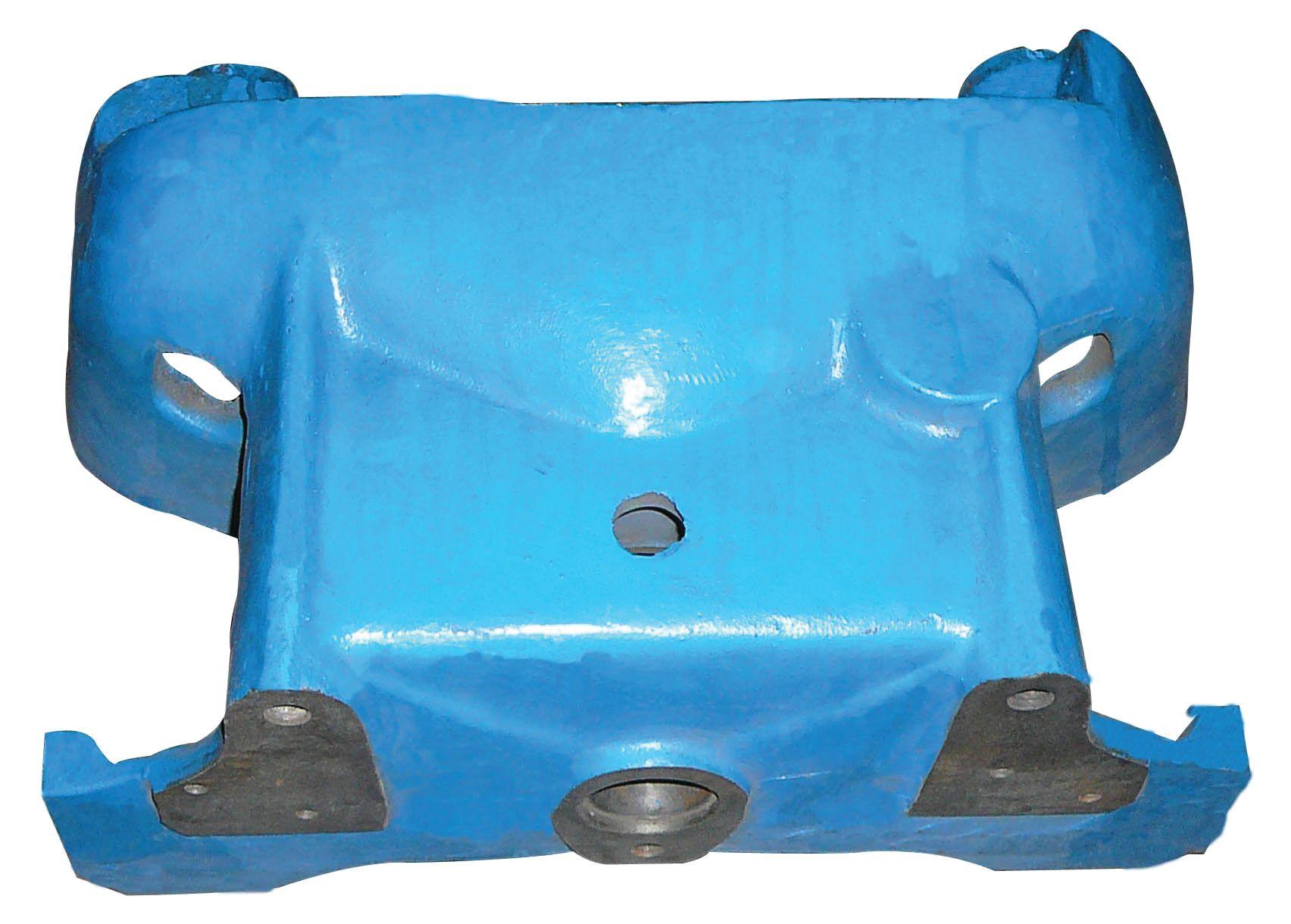 FORD NEW HOLLAND AXLE SUPPORT 60008