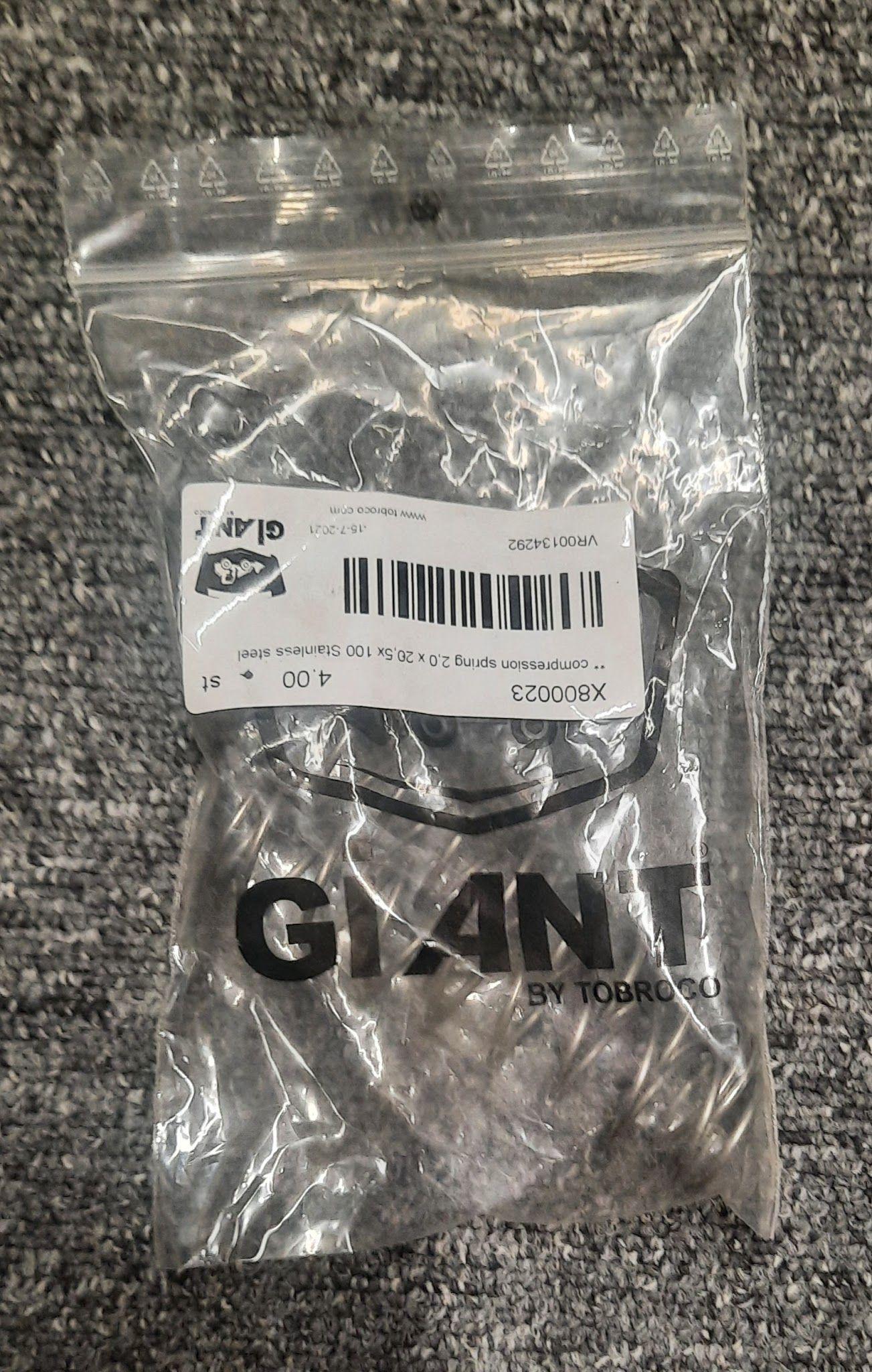 Giant by Tobroco X800023 | Spring 2.0x20.5x100