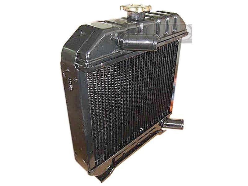 Radiator for Kubota B6100E