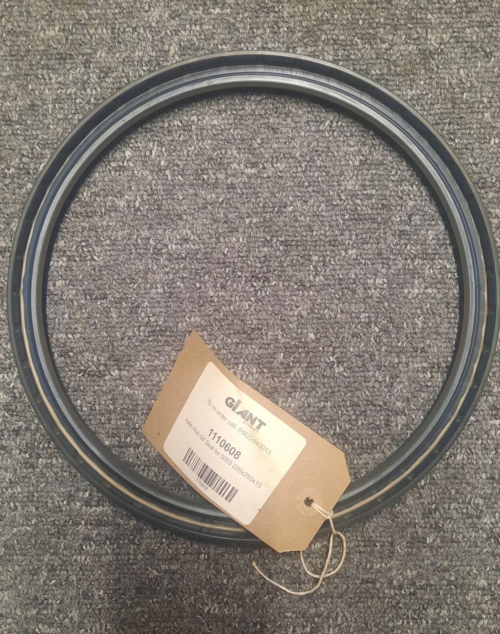 Giant by Tobroco 1110608 | Axle Hub Oil Seal for 5003 220x250x15
