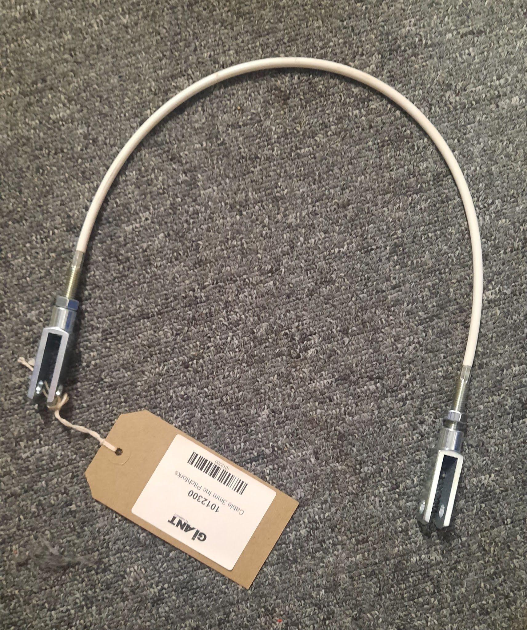Giant by Tobroco 1012300 | Cable 3mm Inc Pitchforks