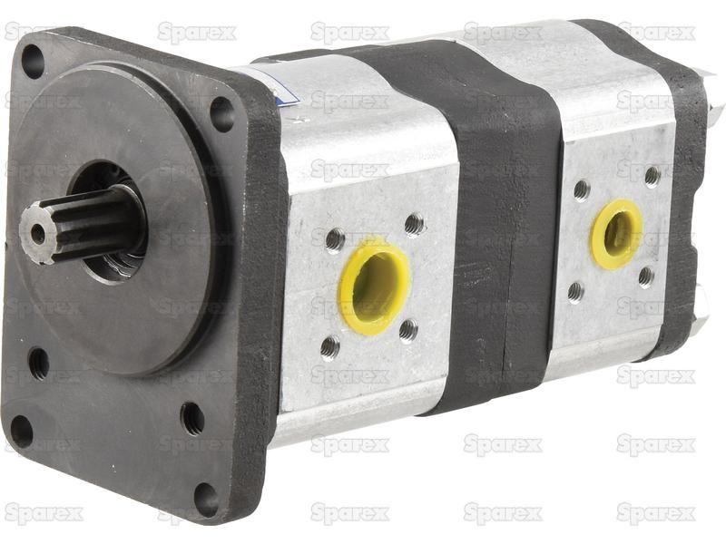 MASSEY FERGUSON TRACTOR PUMP (AGCO) 062976T1