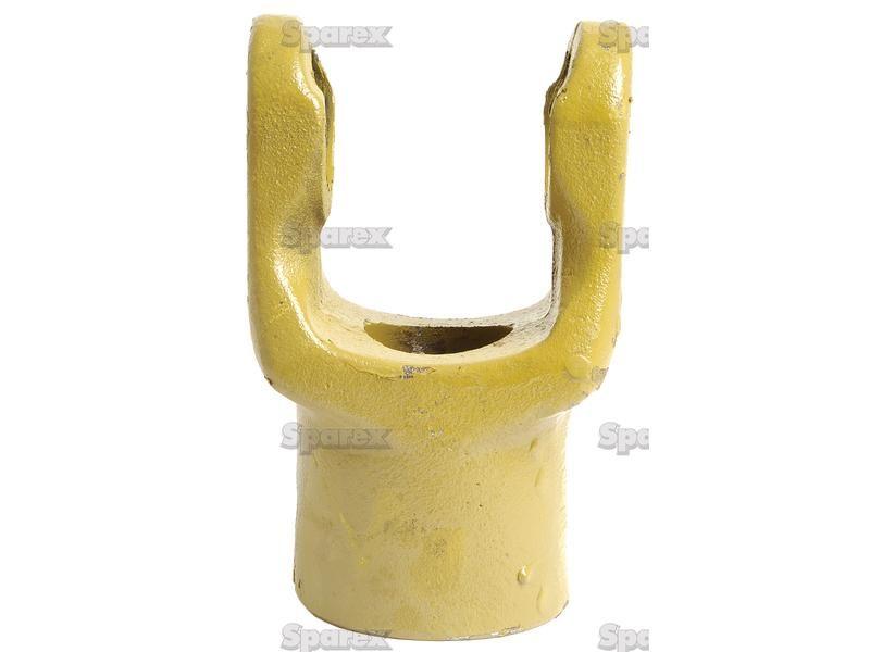PTO Yoke - Pinhole Yoke (U/J Size: 32 x 76mm) Bore Ã˜35mm, Pin Ã˜: 13mm. La Magdalena, Walterscheid