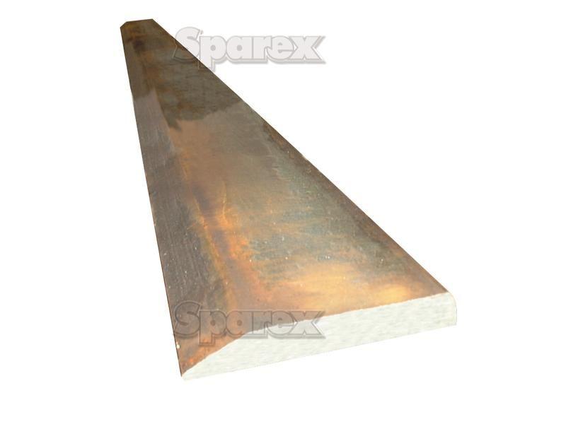 Weld On Bucket Edge (Single Bevel) Hardness: 250-300Hb.