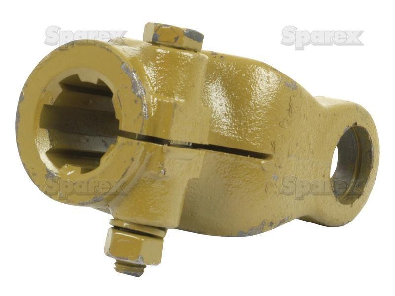 PTO Yoke - Interfering Clamp Bolt (U/J Size: 30.2 x 79.4mm) Size: 1 3/8"-6 Spline Bondioli & Pavesi, La Magdalena