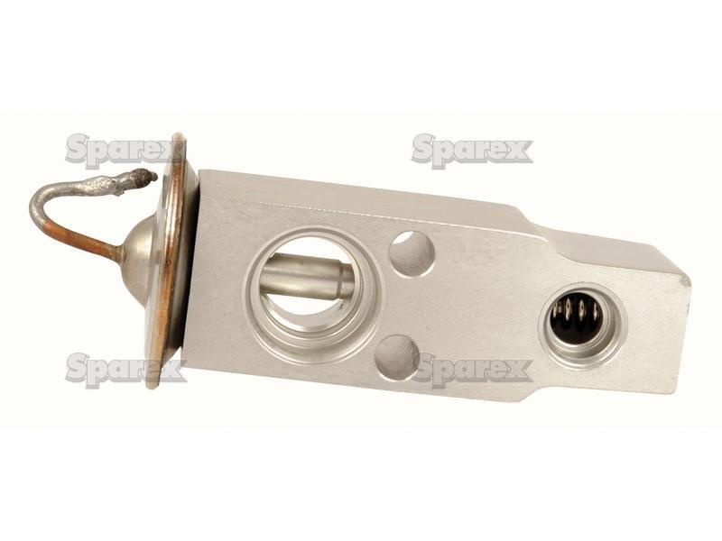 Flare Type Expansion Valve for Kubota L4200 (L Series Compact)