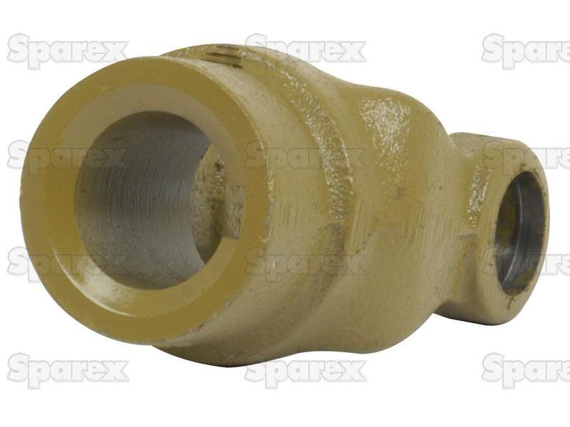 PTO Yoke - Keyed Yoke (U/J Size: 27 x 70mm) Bore Ø35mm, Key Size: 10mm. Bondioli & Pavesi, La Magdalena, Walterscheid