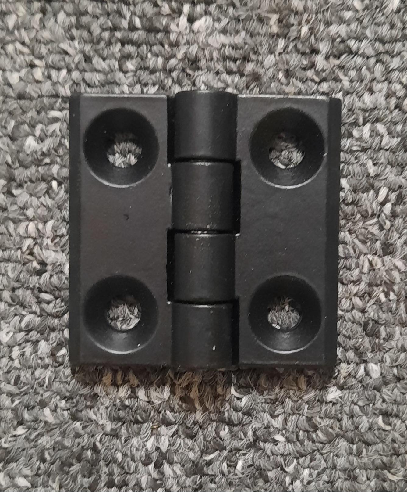 Giant by Tobroco 5135150 | Hinge for Safety Door