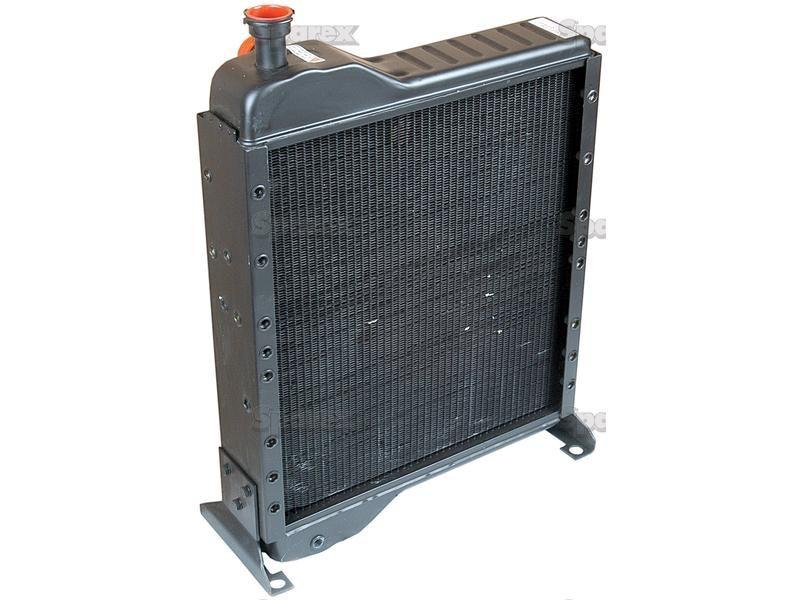 Case/IH selected 85 95 Series Models & International 685XL Radiator | 84673C6