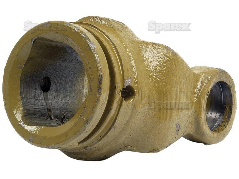 PTO Tube Yoke (U/J Size: 27 x 70mm) Profile: Triangle, Size: 43.5 x 3mm, Ref: 12508. Bondioli & Pavesi, La Magdalena, Massey Ferguson, Same