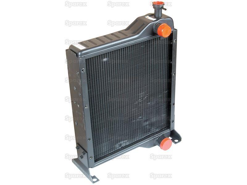 Case/IH selected 85 95 Series Models & International 685XL Radiator | 84673C6