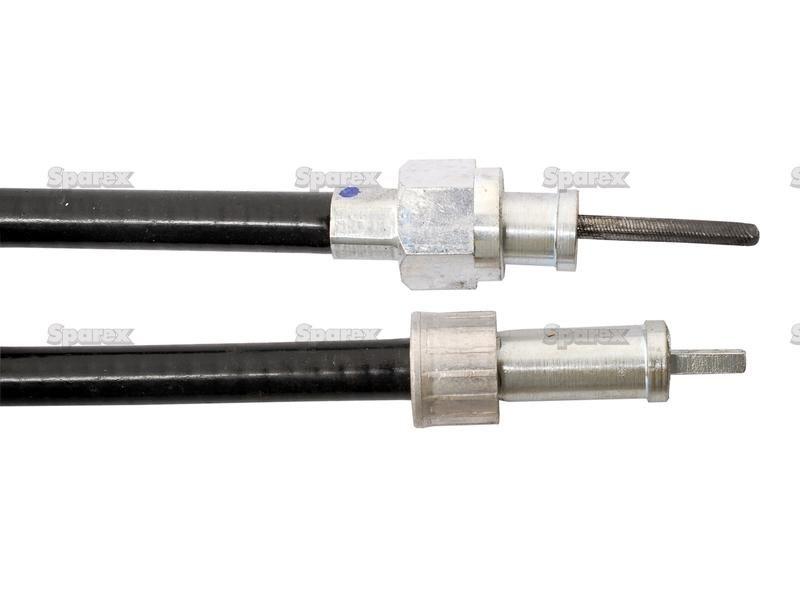 Drive Cable - Length: 951mm, Outer cable length: 918mm. for Case IH