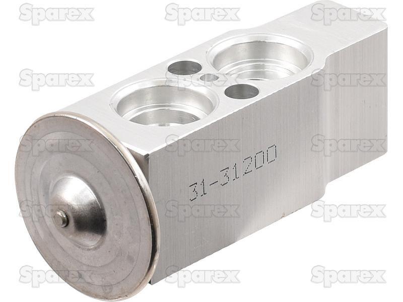 Flare Type Expansion Valve for Kubota L4200 (L Series Compact)