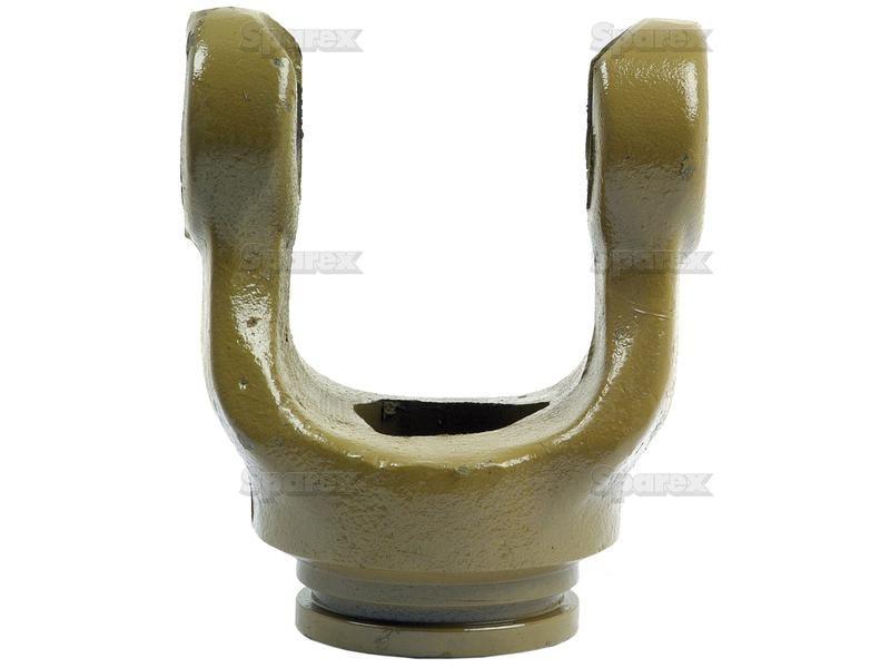PTO Tube Yoke (U/J Size: 35 x 106.5mm) Profile: Triangle, Size: 45 x 5.5mm, Ref: 12511. La Magdalena (67)