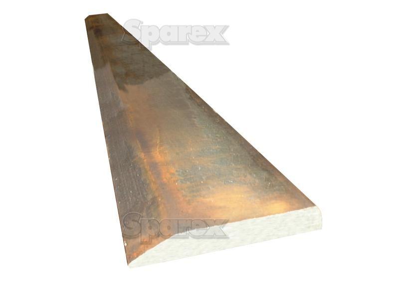 Weld On Bucket Edge (Single Bevel) Hardness: 250-300Hb.
